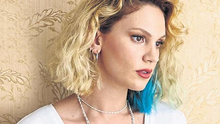 Farah Zeynep Abdullah Seksi Ya Da G Zel Bir Kad N Olmak Umurumda De Il