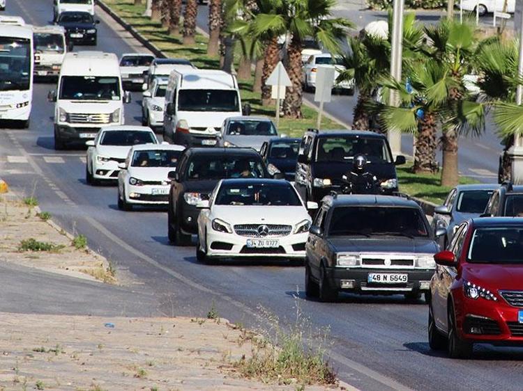 Bodrum kitlendi adım atacak yer kalmadı Gündem Haberleri