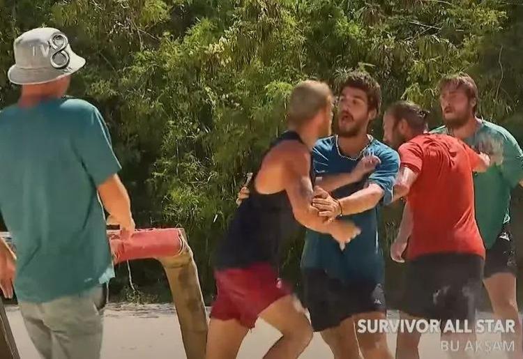 Survivorda Yunus Emre Ve Yaman N Kavgas Geceye Damga Vurdu Son