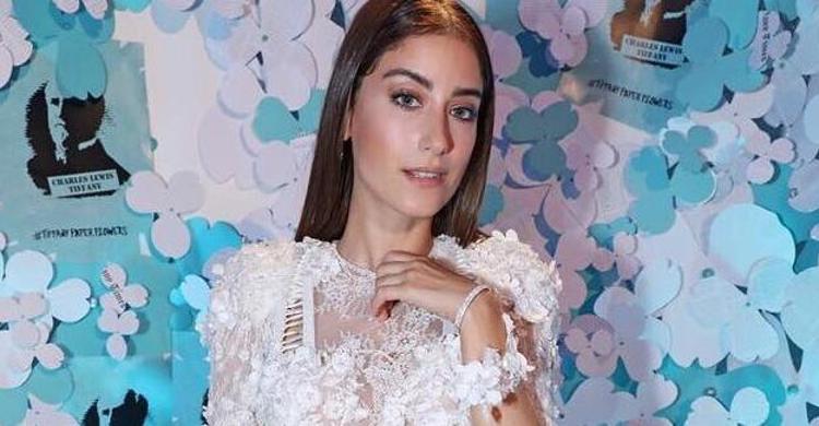 Hazal Kaya A Ka Geldi Romantik Ali Atay Payla M Magazin Haberleri