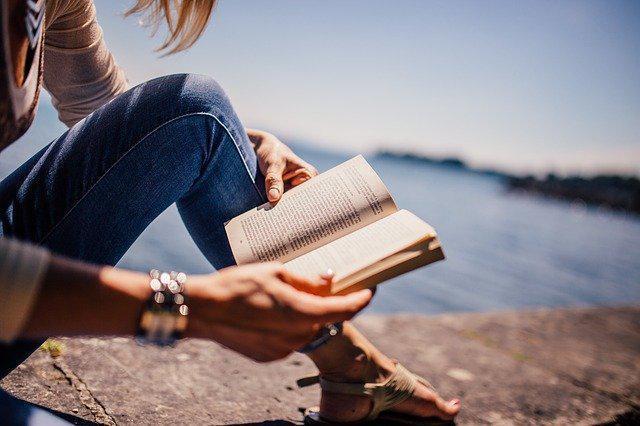 Kitap okuma sevginizi geri kazanmanın 5 yolu