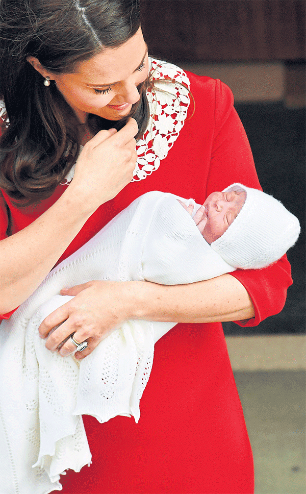 İngiltere Prensi William ile eşi Kate’in üçüncü çocuğu dünyaya geldi