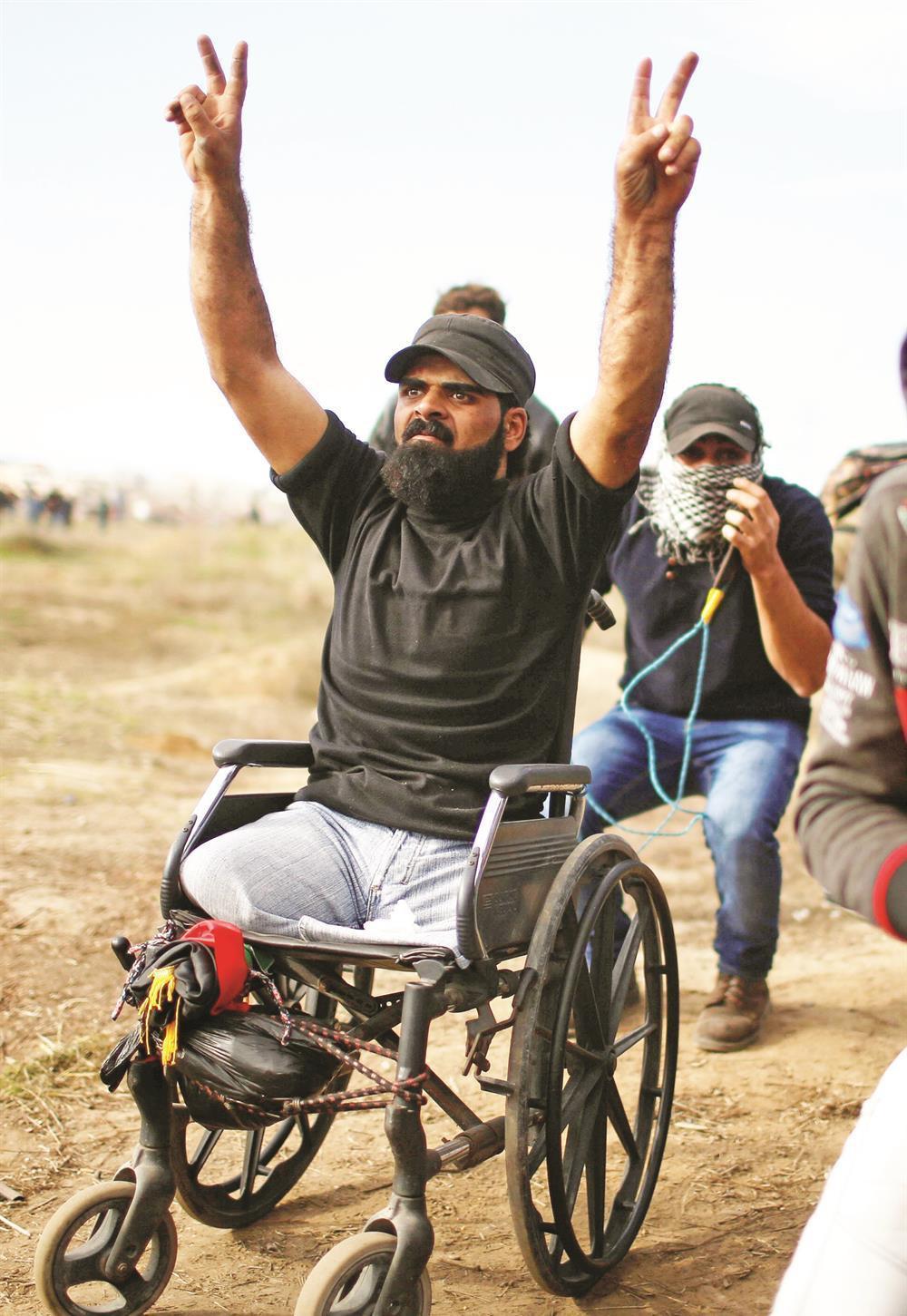 Tekerlekli sandalyesiyle direnen Filistinli Abu Salah şehit oldu