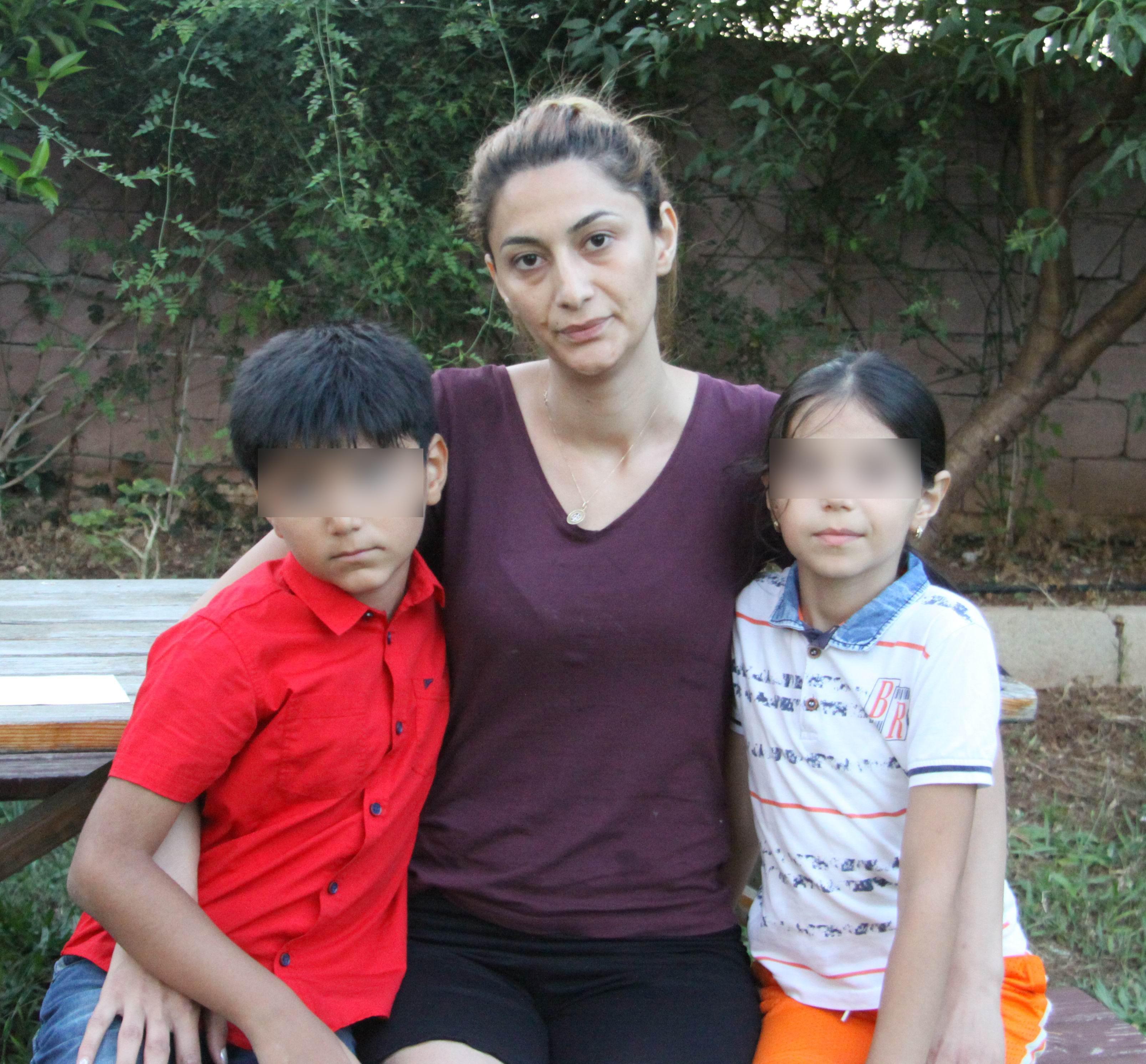 Azeri eski koca iki çocuğunun annesine Antalyada kabusu yaşattı