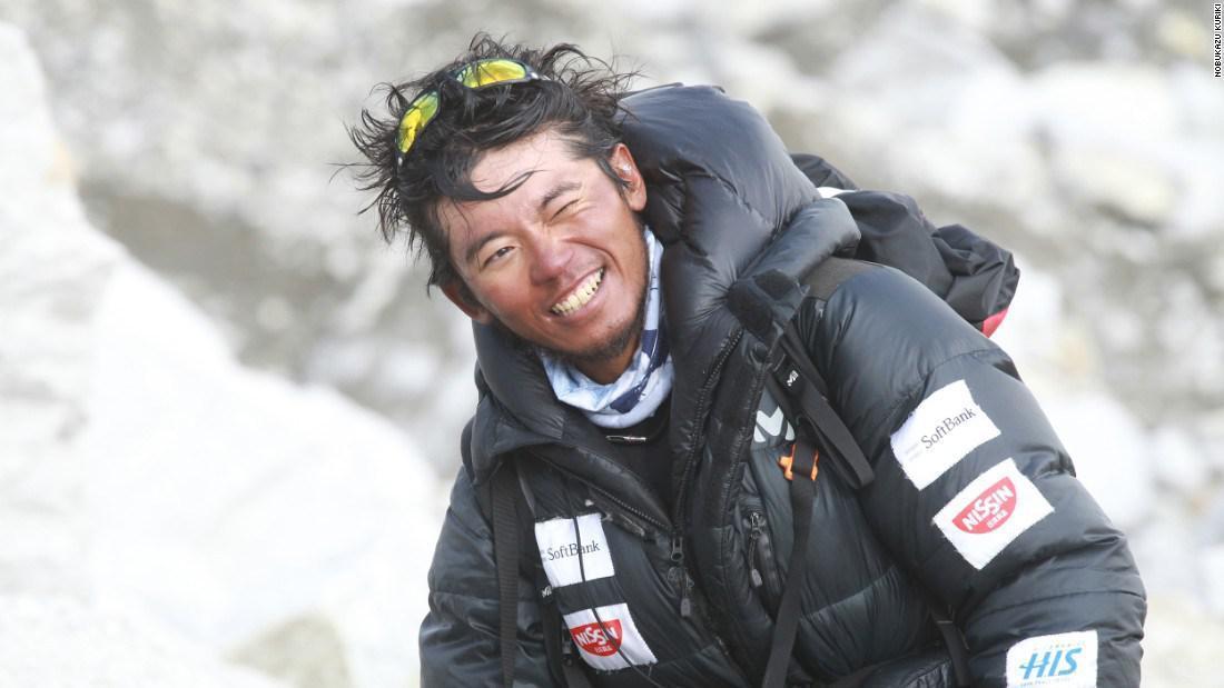 Evereste tırmanan 2 dağcı öldü