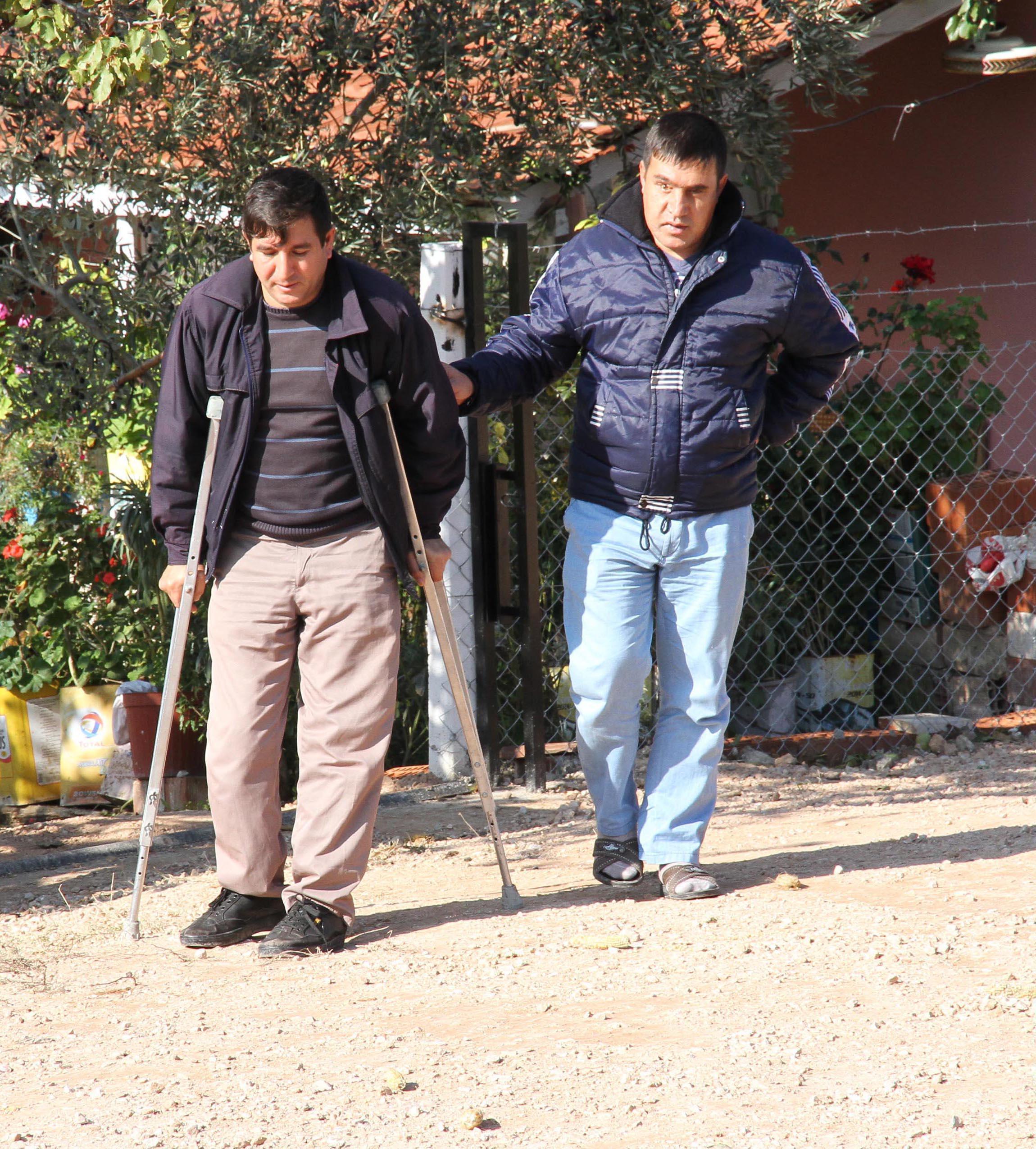Maden kazasında biri ayaklarını diğeri gözlerini kaybetti Tazminat yılan hikayesine döndü