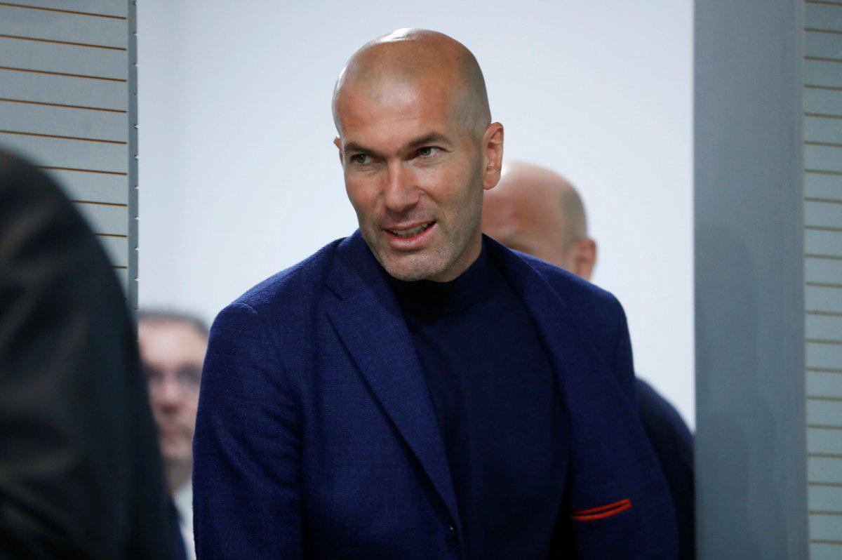 Son dakika: Real Madridde Zidane görevinden istifa etti