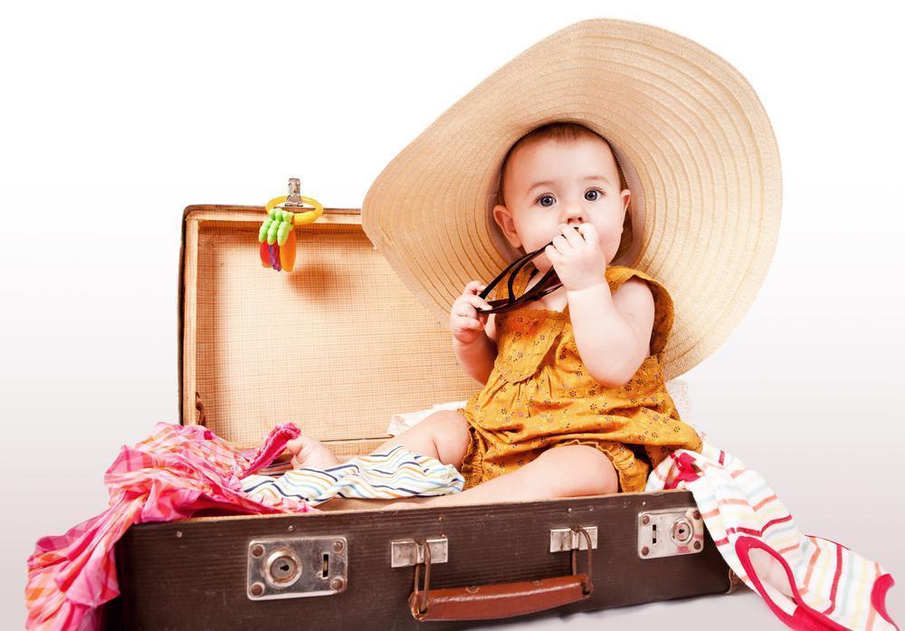 Bebekle Seyahat Etmeyi Kolaylaştıracak İpuçları (Bayram tatiline gidenler dikkat)