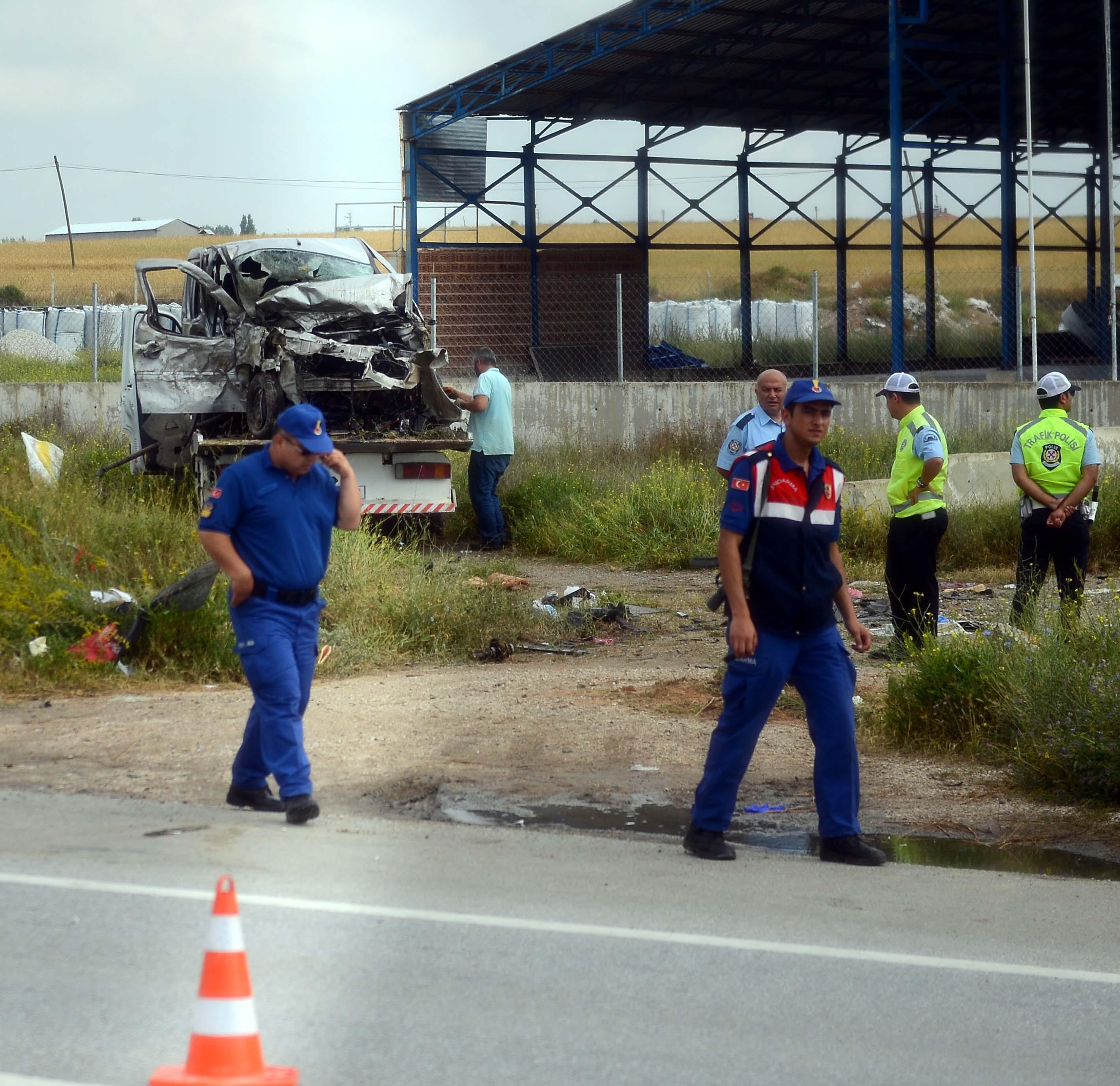 Eskişehirde trafik kazası: 5 ölü, 2 yaralı