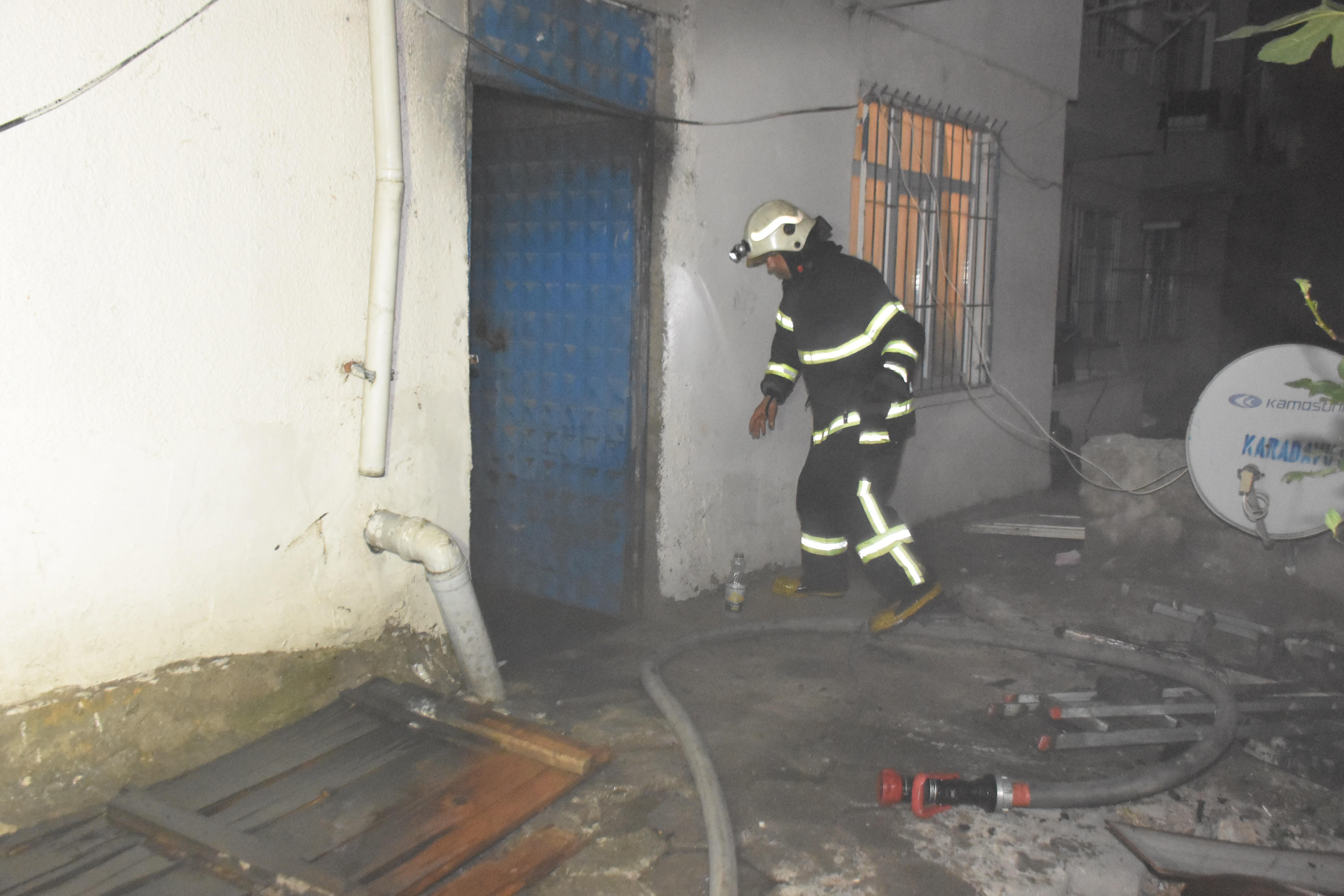 Kırıkkale’de apartman yangını: 6 kişi dumandan zehirlendi
