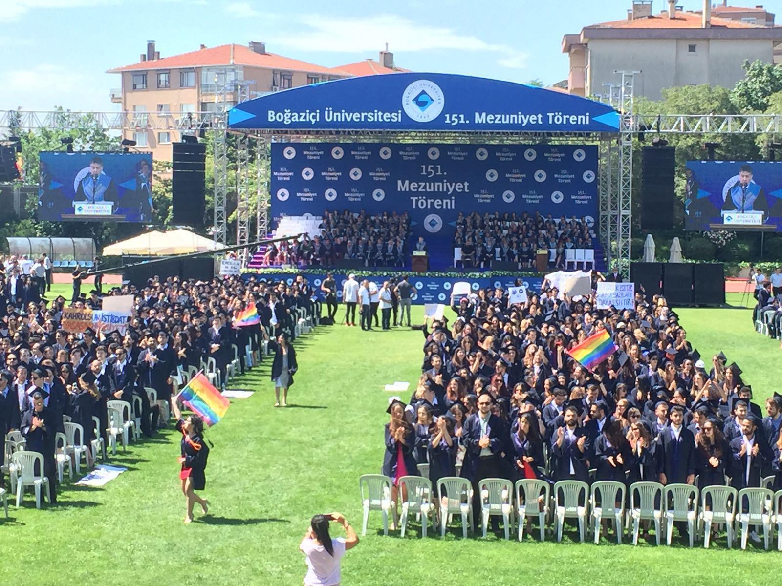 Boğaziçi Üniversitesi’nde protestolu mezuniyet töreni
