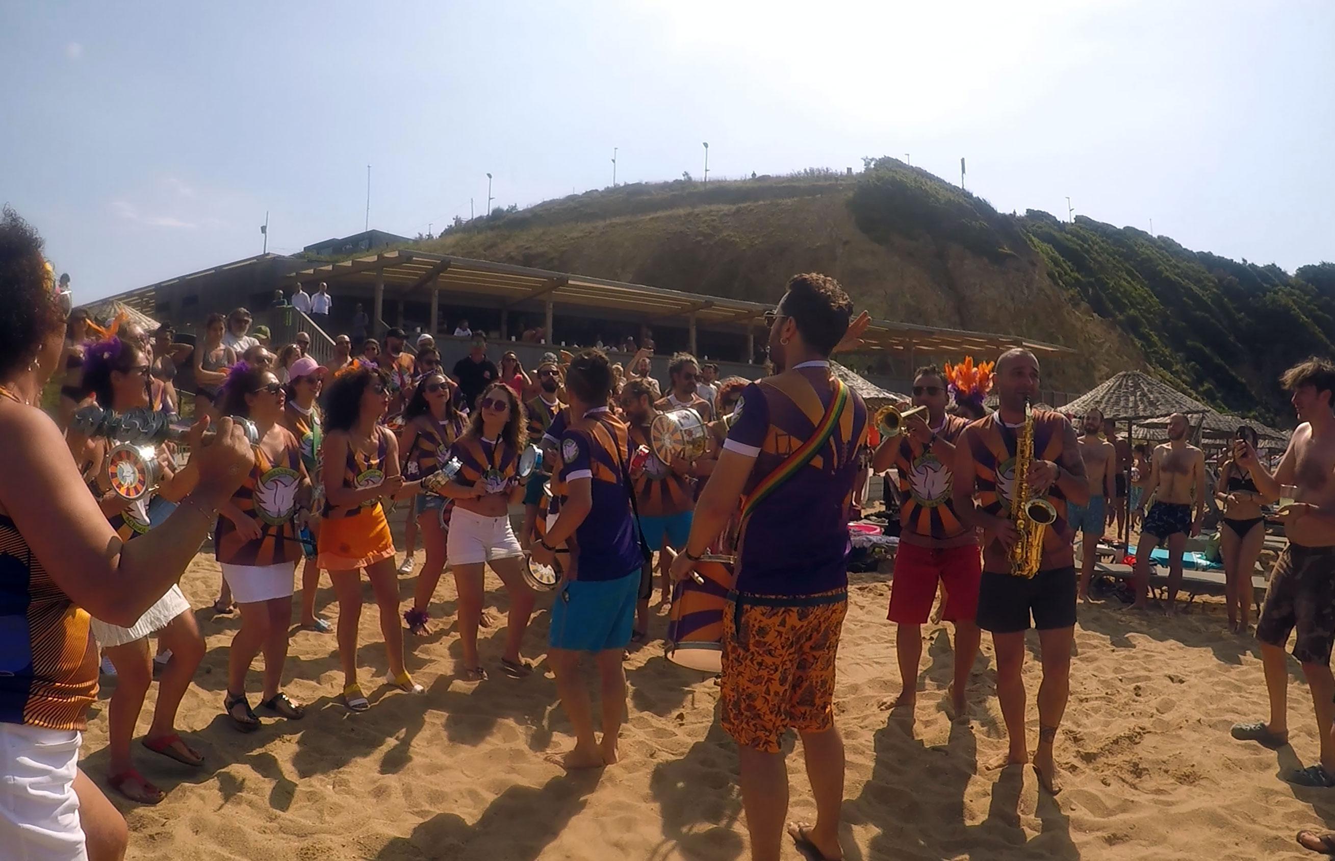 Dünya Reggae Günü Milyon Beachte kutlandı