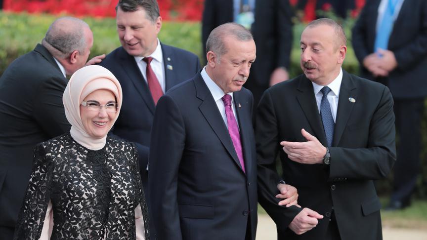 Cumhurbaşkanı Erdoğan NATO Zirvesinde aile fotoğrafına katıldı