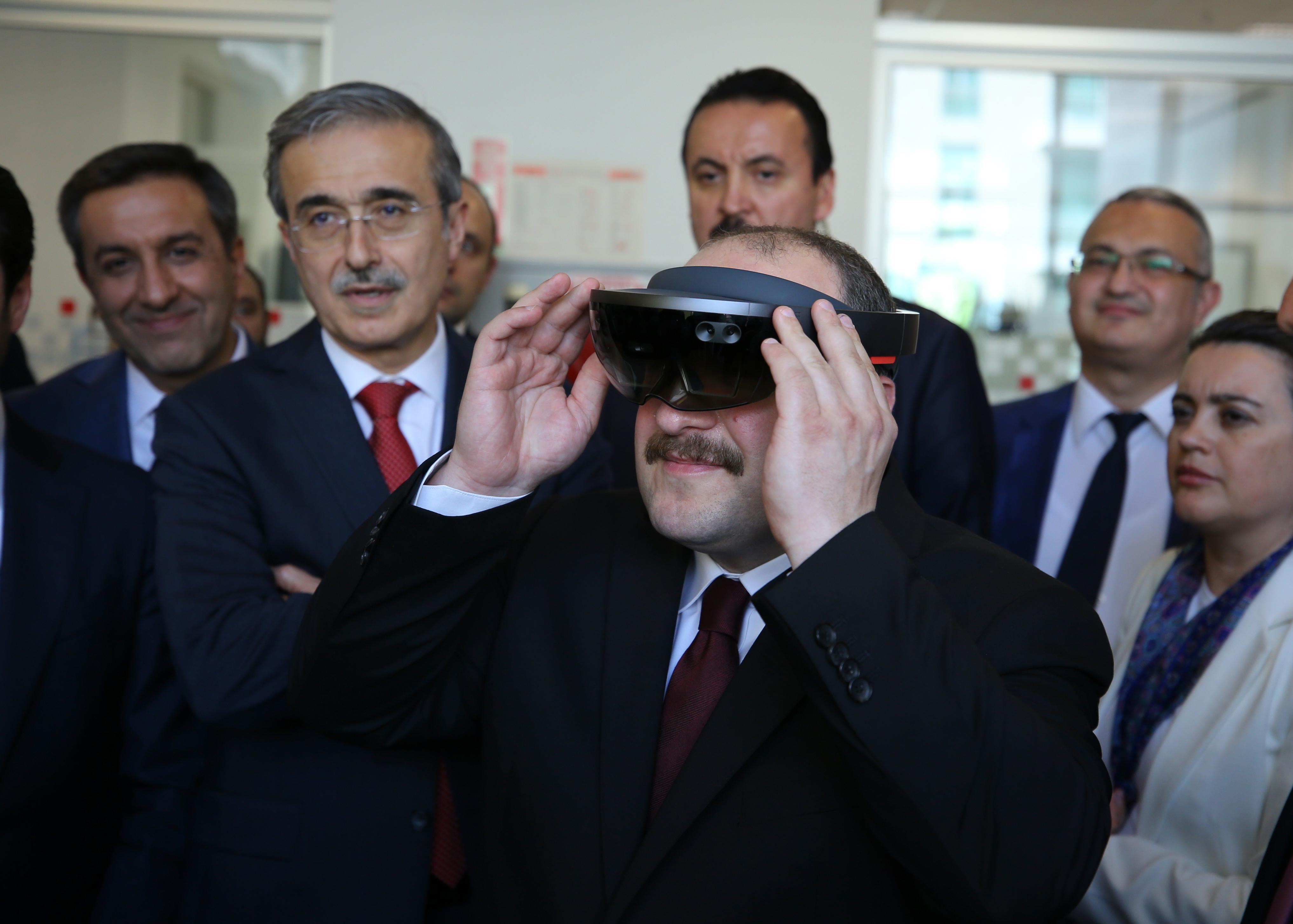 Bakan Varankın ilk ziyareti Teknopark İstanbul oldu