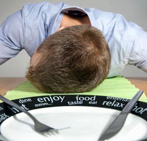 Yemek yedikten sonra neden uykumuz gelir
