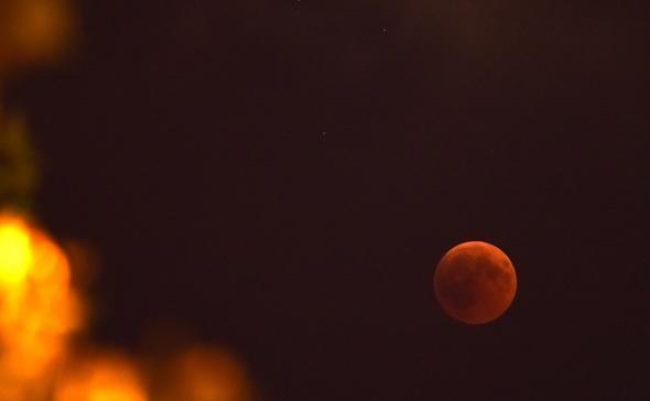 En güzel Kanlı Ay Tutulması fotoğrafları