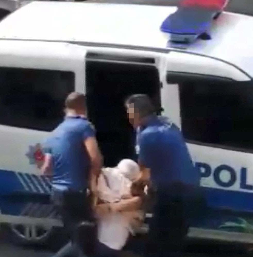 Zor kullanılarak gözaltına alınırken kalp krizi geçiren yaşlı adam öldü; 2 polis açığa alındı