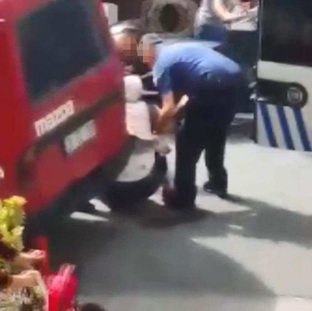 Zor kullanılarak gözaltına alınırken kalp krizi geçiren yaşlı adam öldü; 2 polis açığa alındı