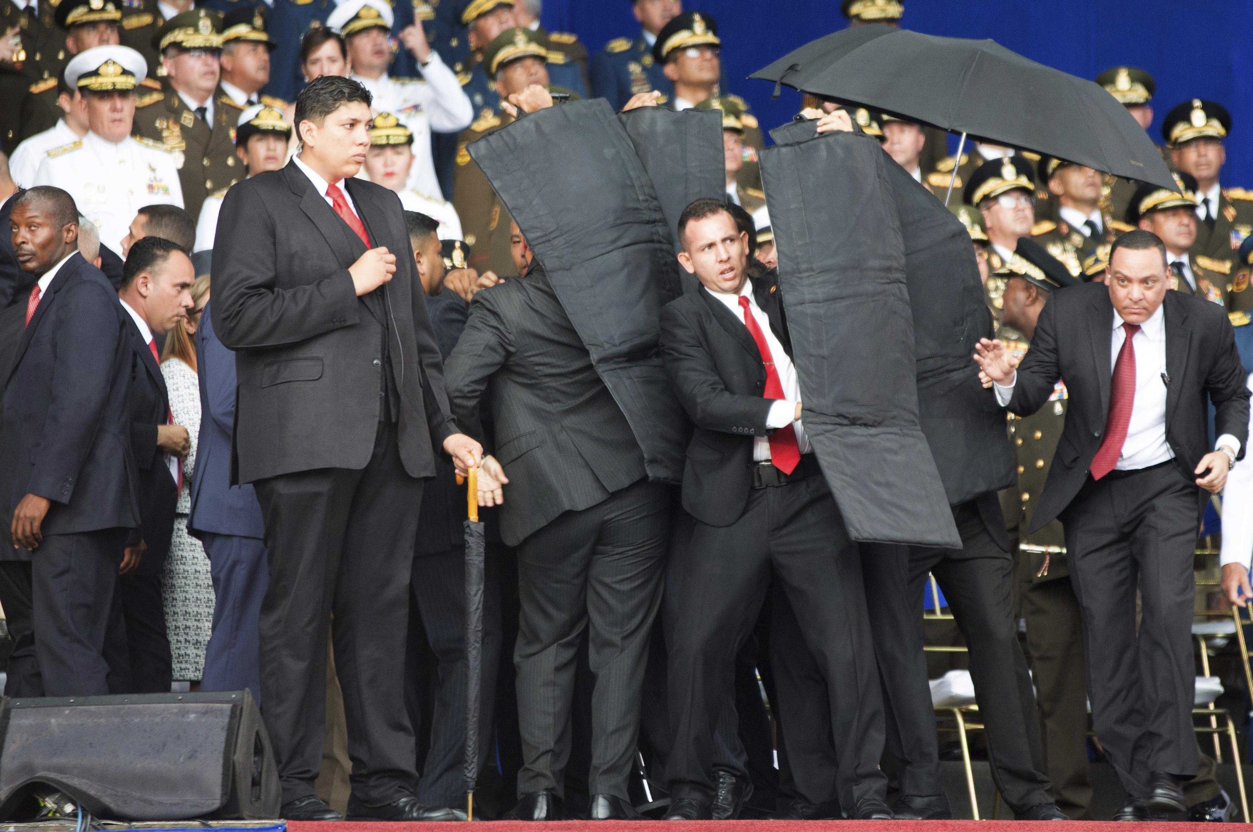 Venezuela Devlet Başkanı Maduro’ya bombalı drone ile suikast girişimi