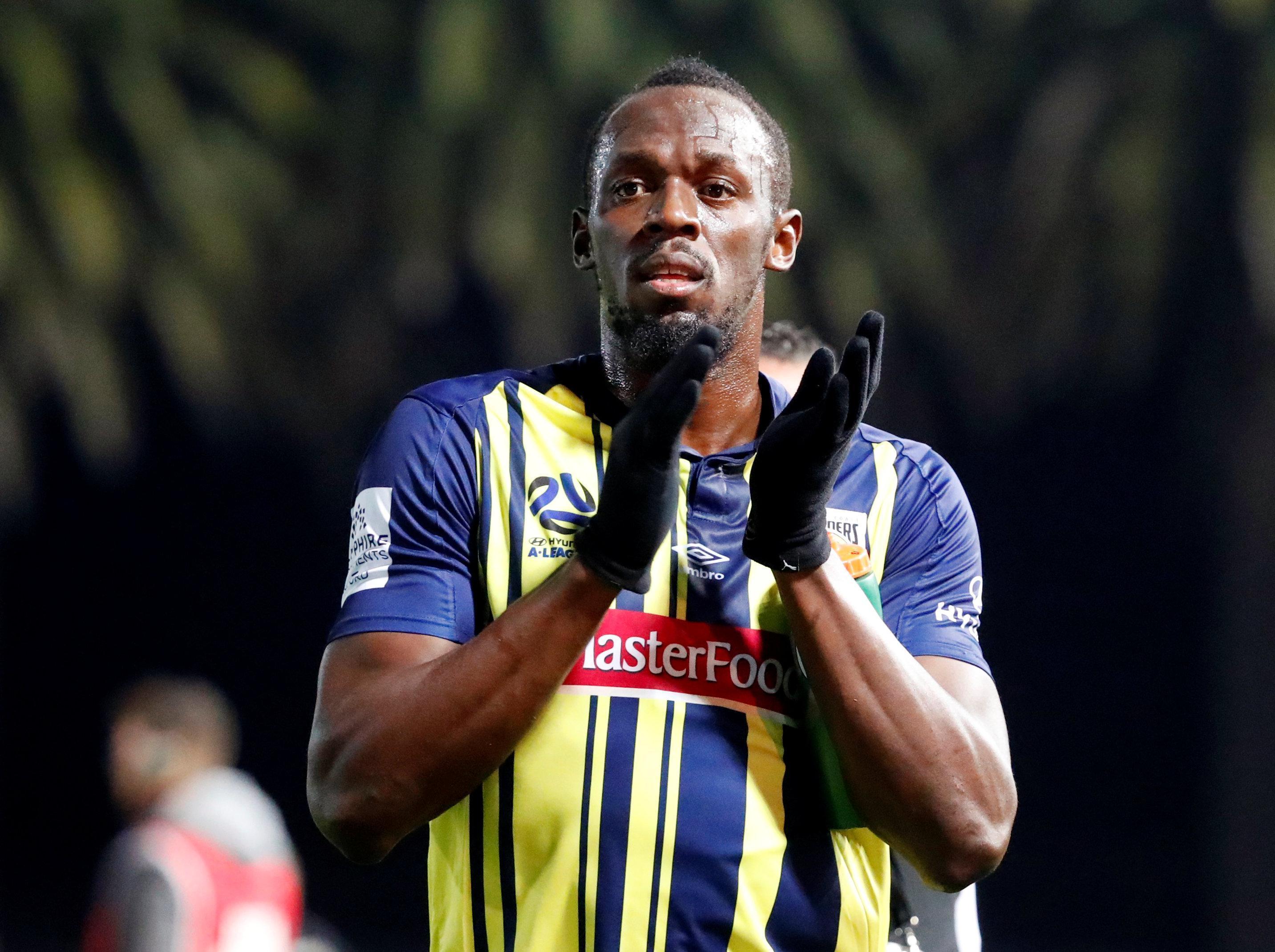 Bolt, futbol kariyerinin ilk maçına çıktı