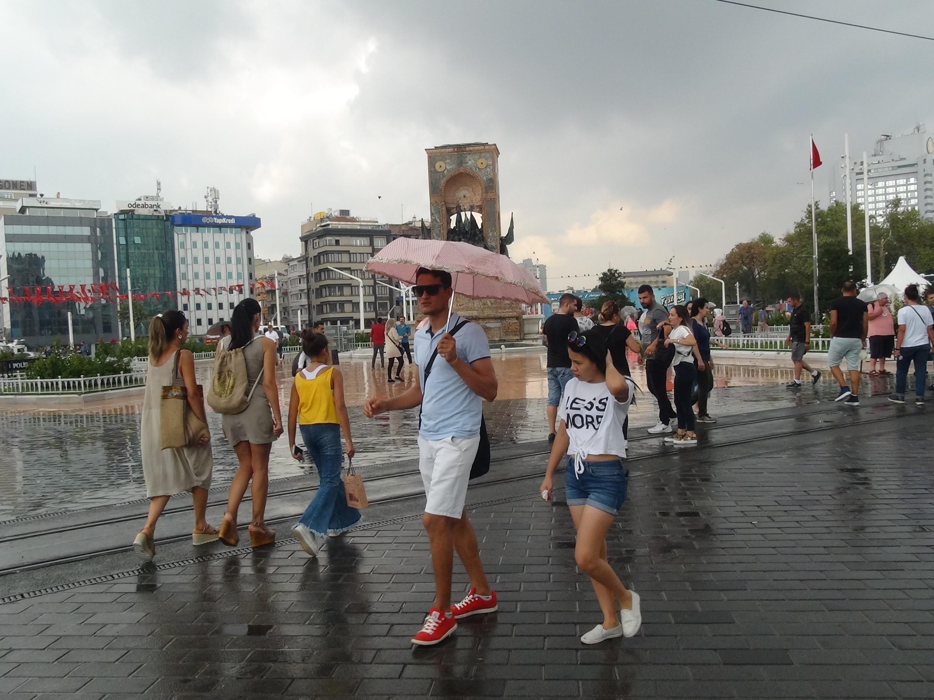 Son dakika İstanbulda yağmur başladı