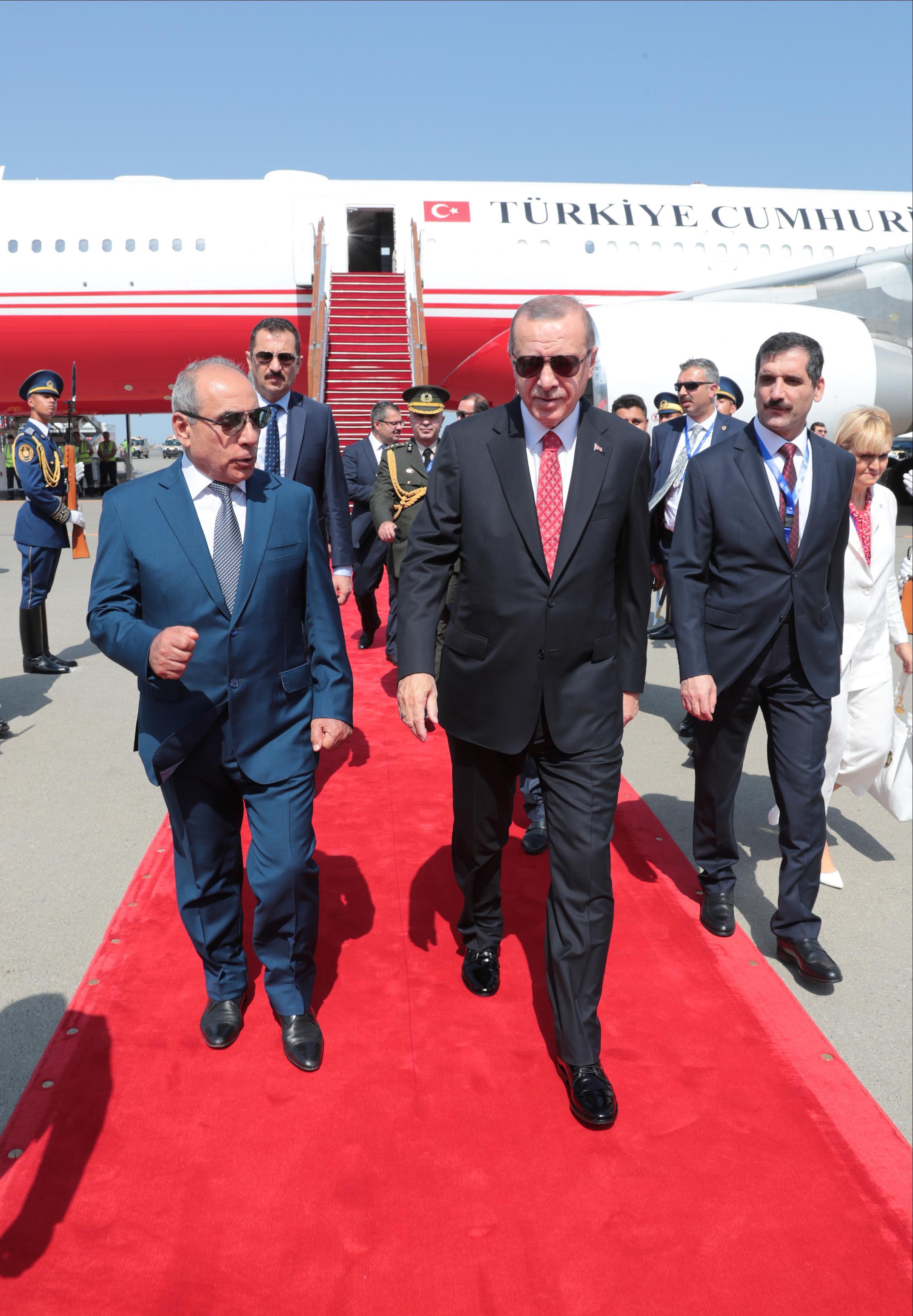 Erdoğandan Azerbaycanda Karabağ mesajı