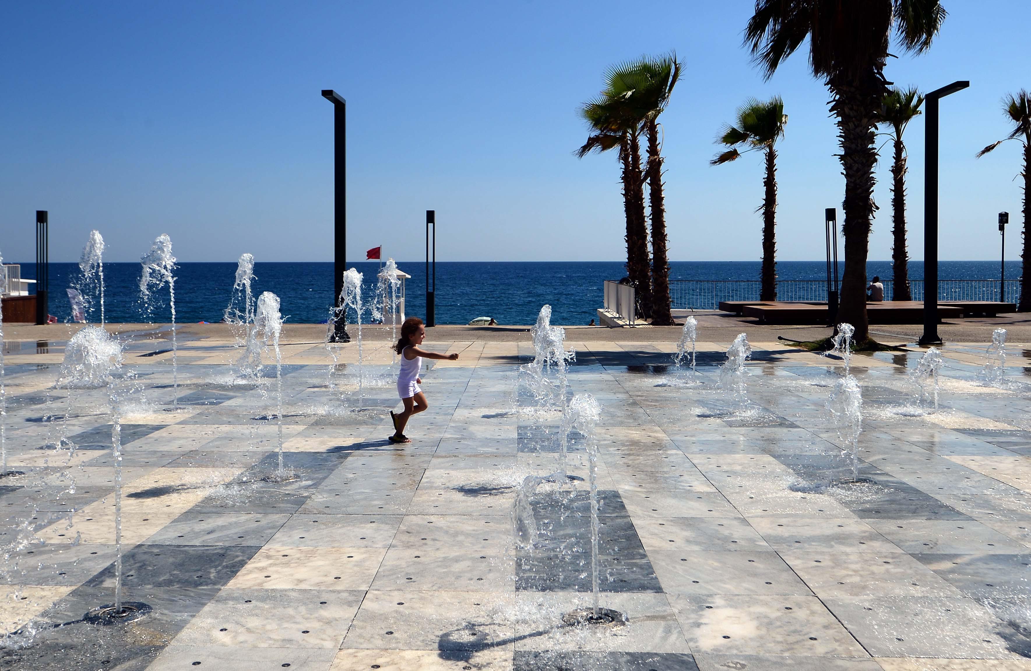 Antalya’da hava sıcaklığı 35 derece