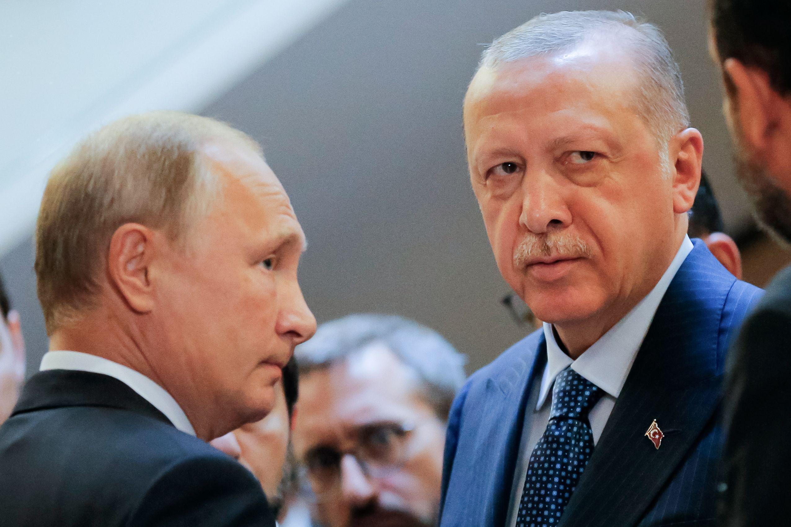 Erdoğan-Putin zirvesinden İdlibde silahsızlanma kararı çıktı
