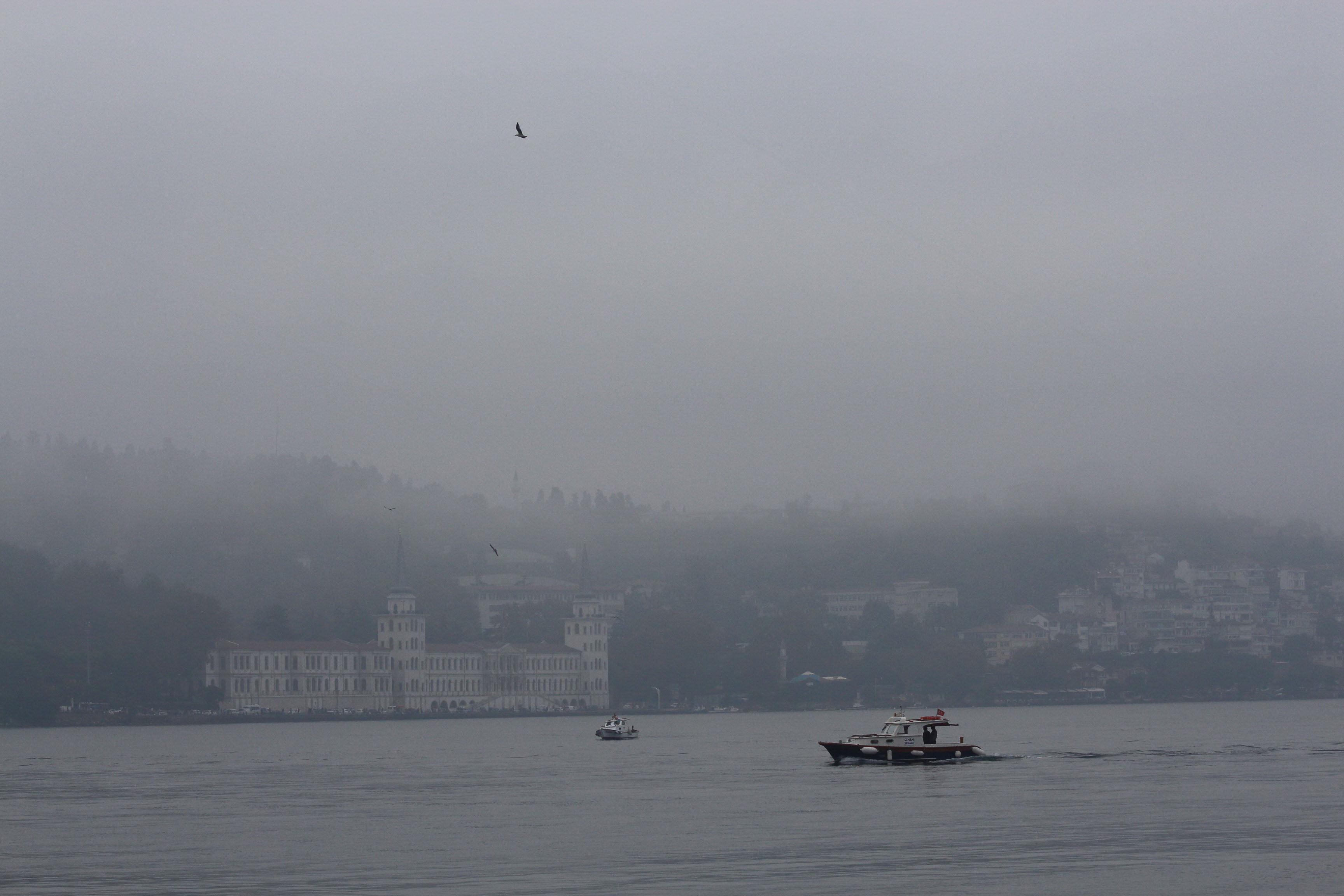İstanbulda sis etkili oluyor