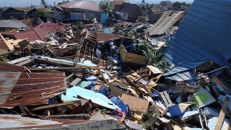 Endonezyadaki depremde bilanço ağırlaşıyor