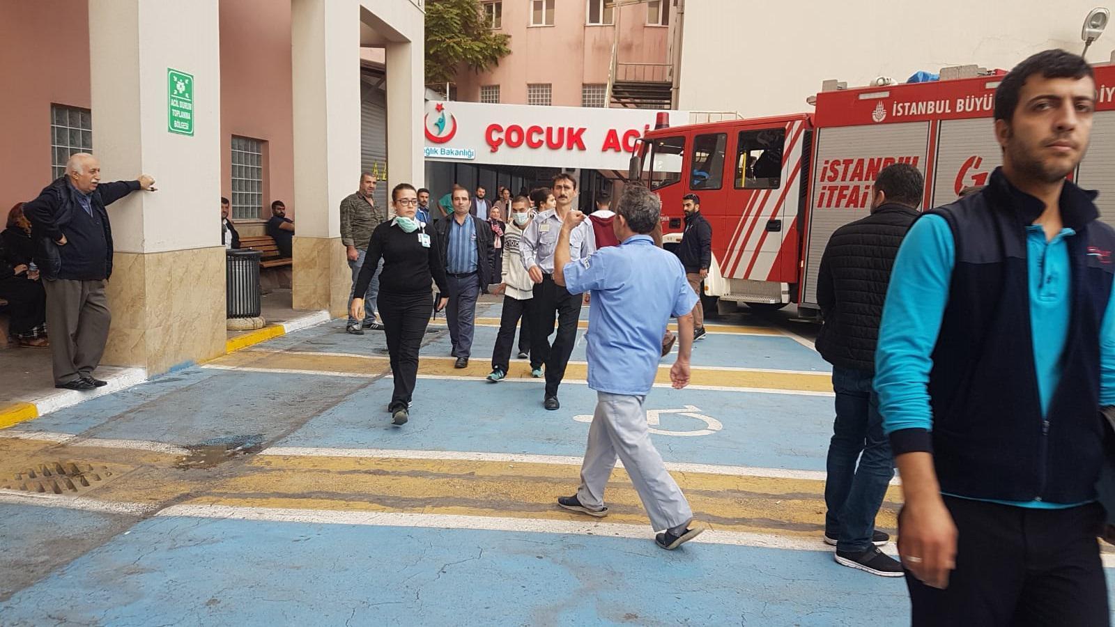 Bağcılar Eğitim ve Araştırma Hastanesindeki yangın söndürüldü