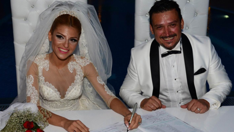 5 ay önce Bircan Baliden boşanan Şenol İpek, kiminle nişanlandı