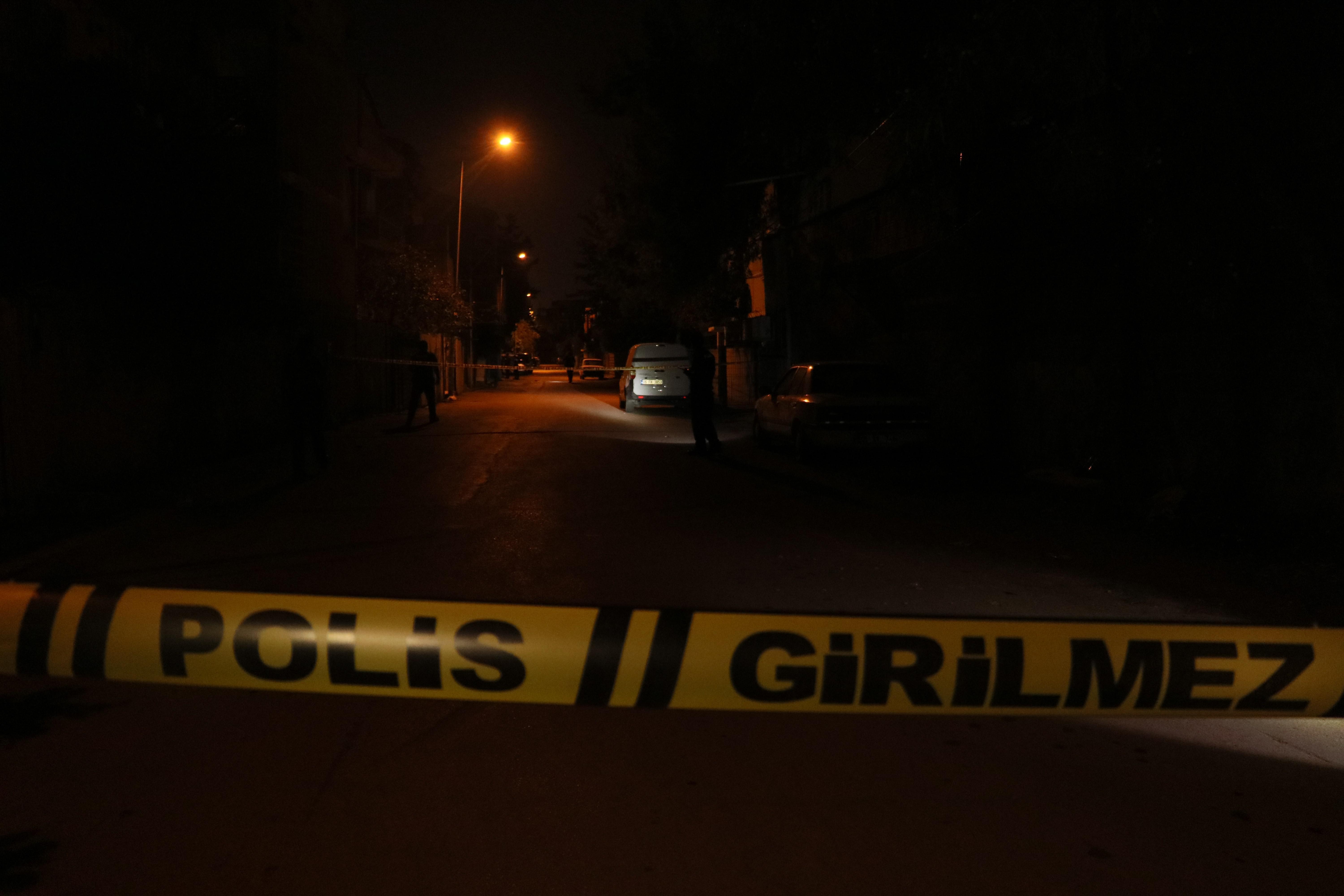Adanada 13 yaşındaki çocuk silahlı saldırıda yaralandı
