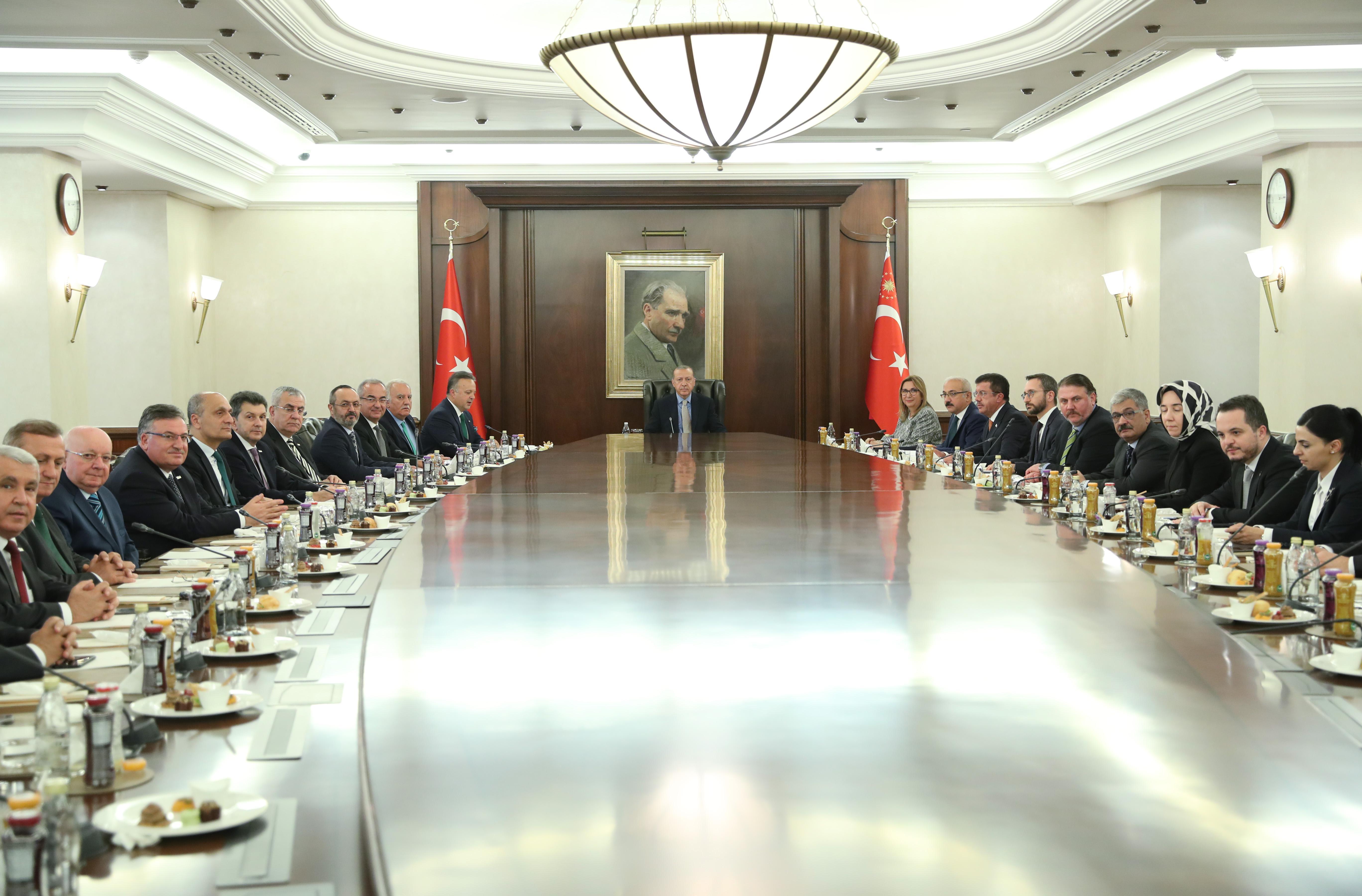 Cumhurbaşkanı Erdoğandan Çankaya Köşkü’nde peş peşe kabul