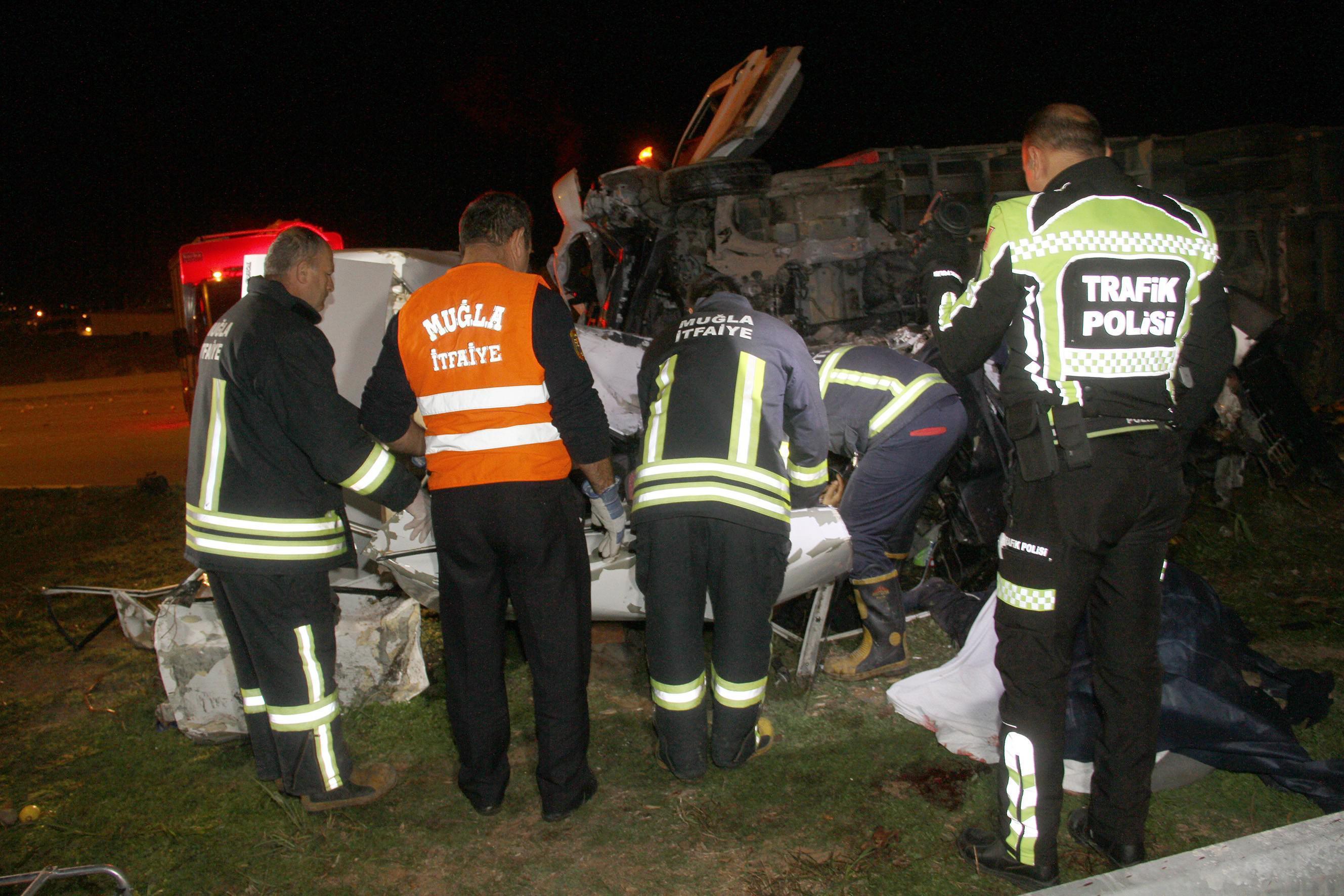 Fethiye’de feci kaza: 2 ölü, 1 yaralı