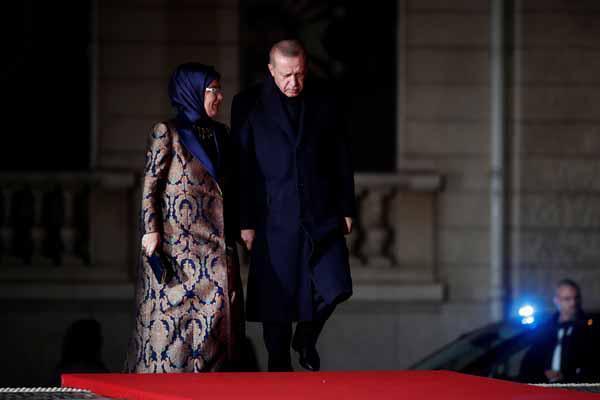 Cumhurbaşkanı Erdoğan, Picasso Bleu et Rose Müzesi’ndeki yemeğe katıldı