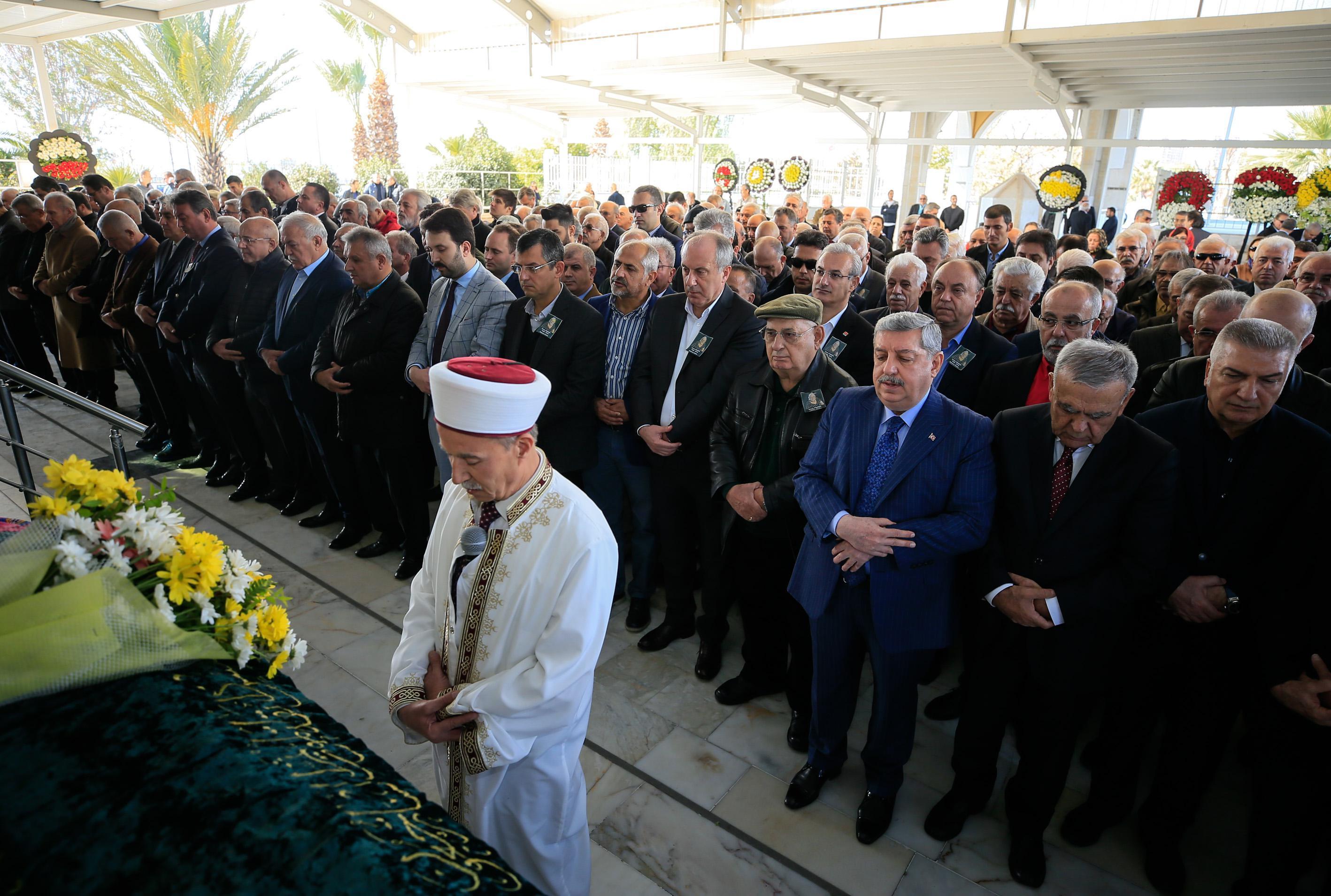 Eski CHP Grup Başkanvekili Kemal Anadol’un acı günü