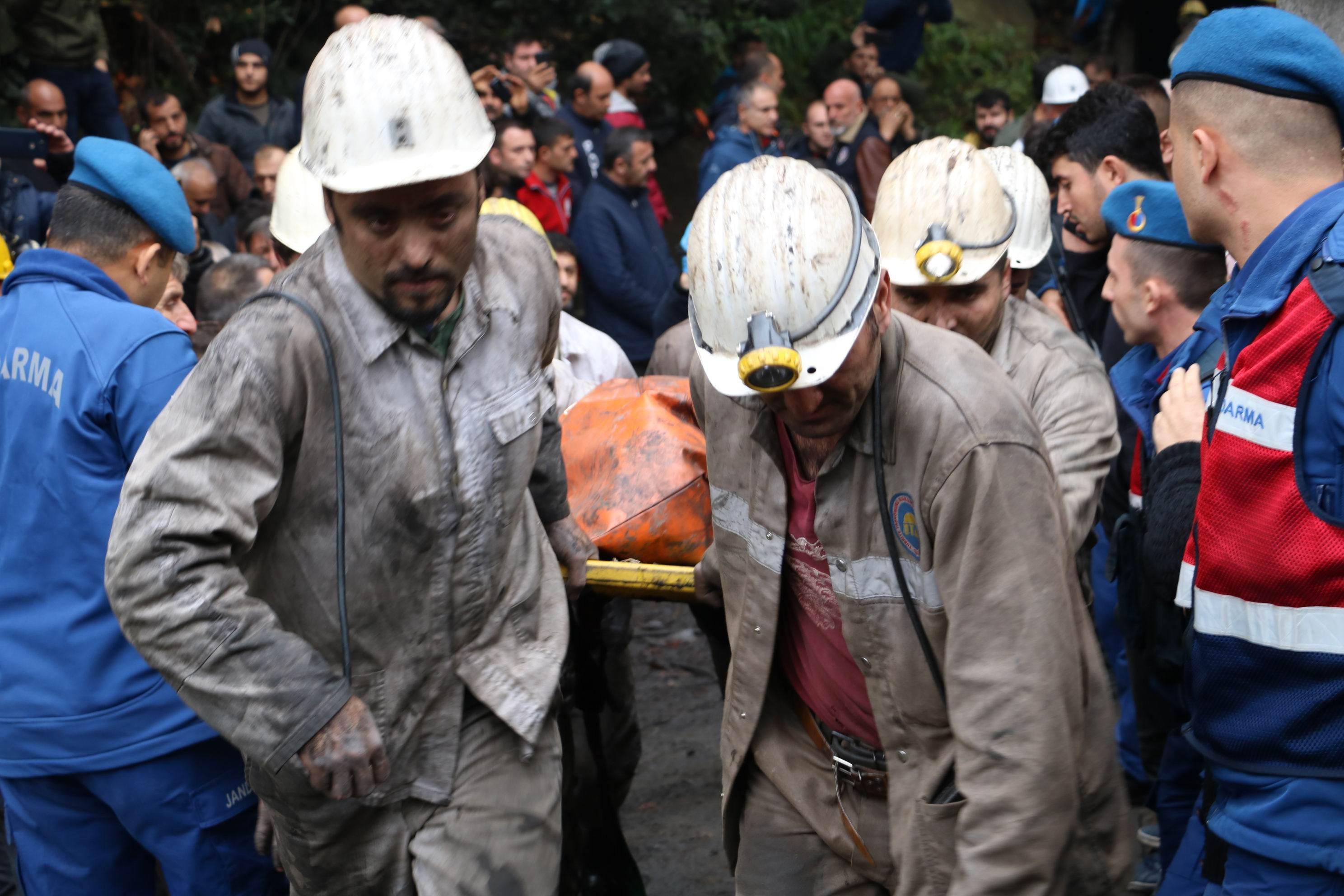 Son dakika Zonguldakta 3 işçinin cansız bedenine ulaşıldı