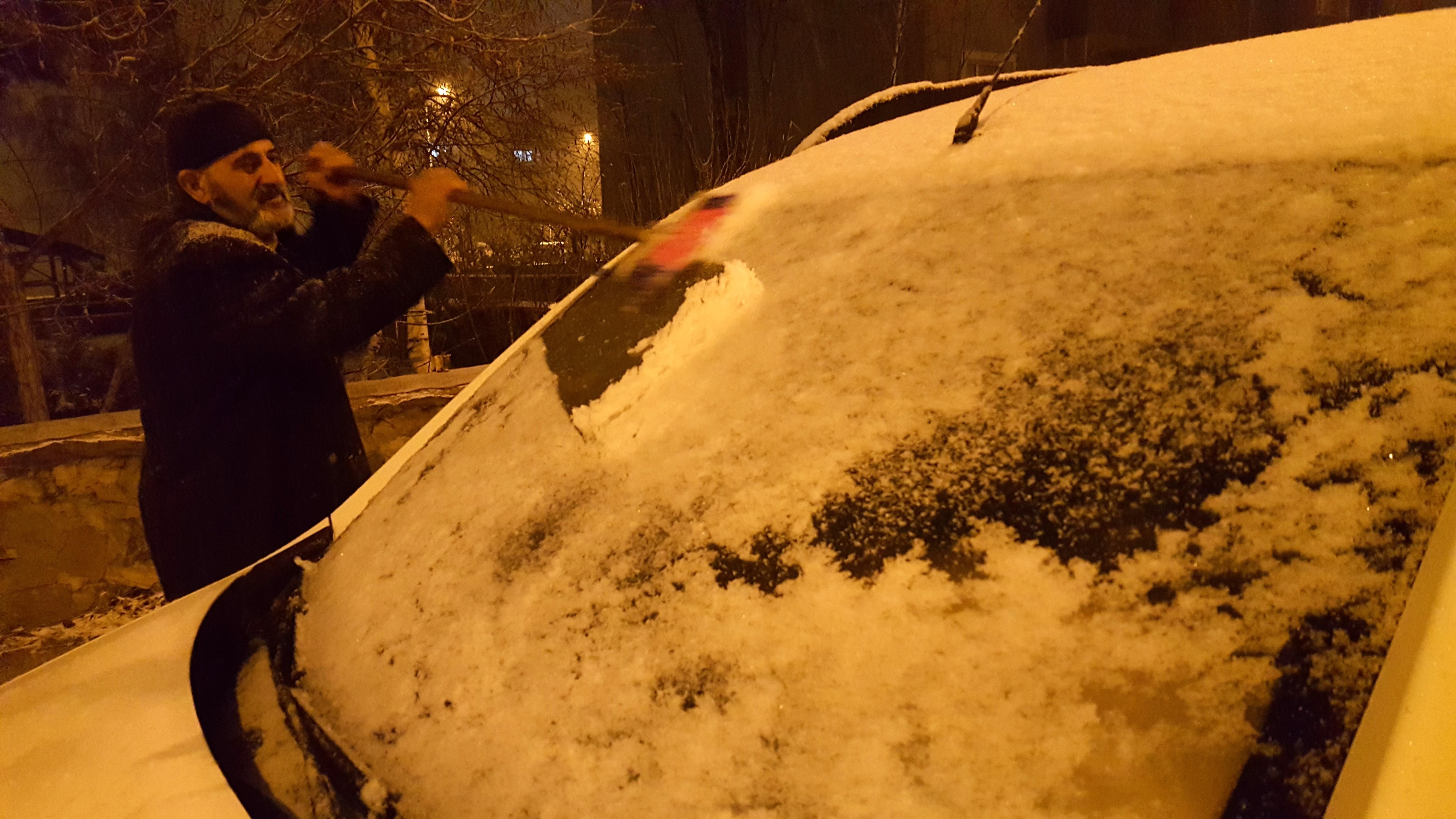 Erzurumda yoğun kar yağışı