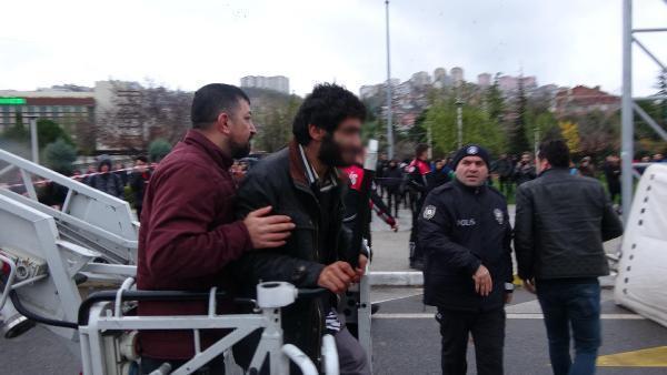 İntihar etmek için çıktı, Galatasaray sloganı attı