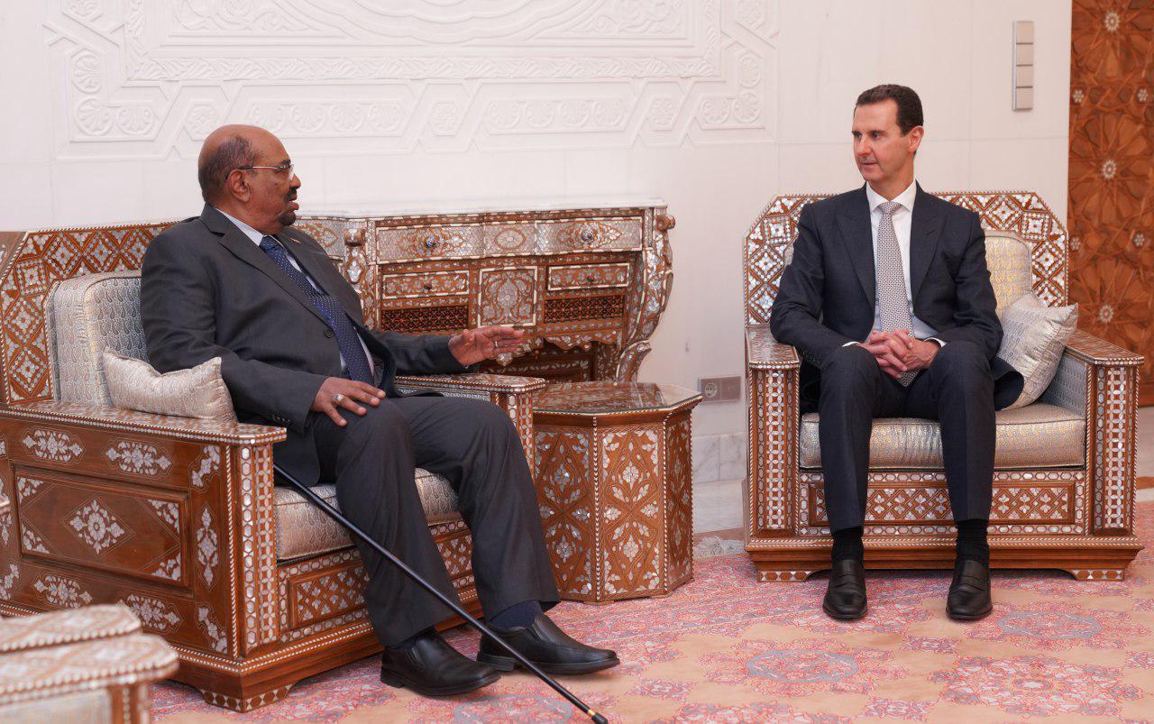 Sudan Cumhurbaşkanı Ömer el-Beşir Şam’da Esad’la görüştü