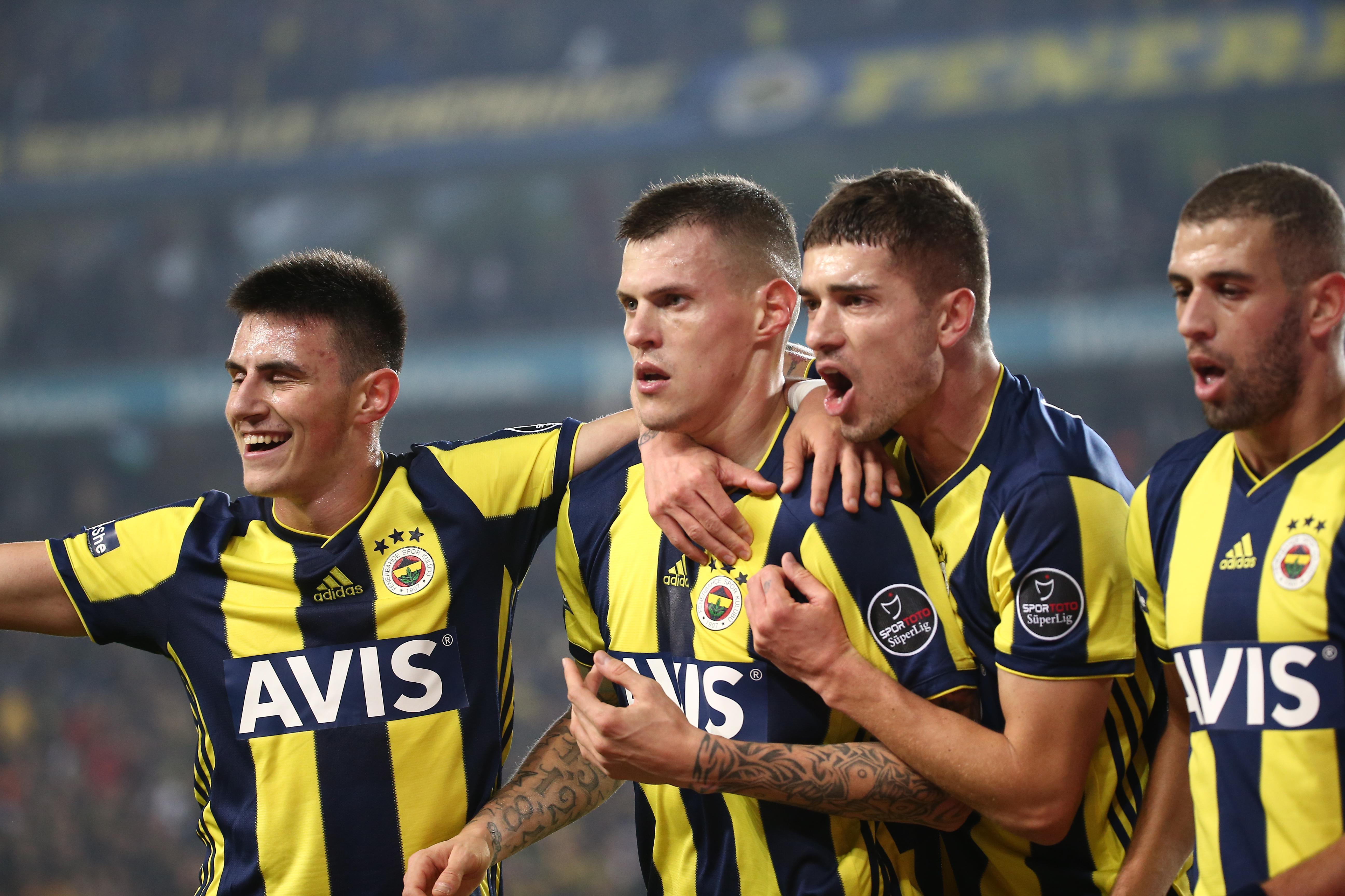 Fenerbahçe, Erzurumspor ile berabere kaldı