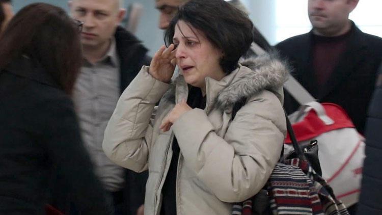 Ukraynada öldürülen Türk kızlarının cenazeleri İstanbula getirildi