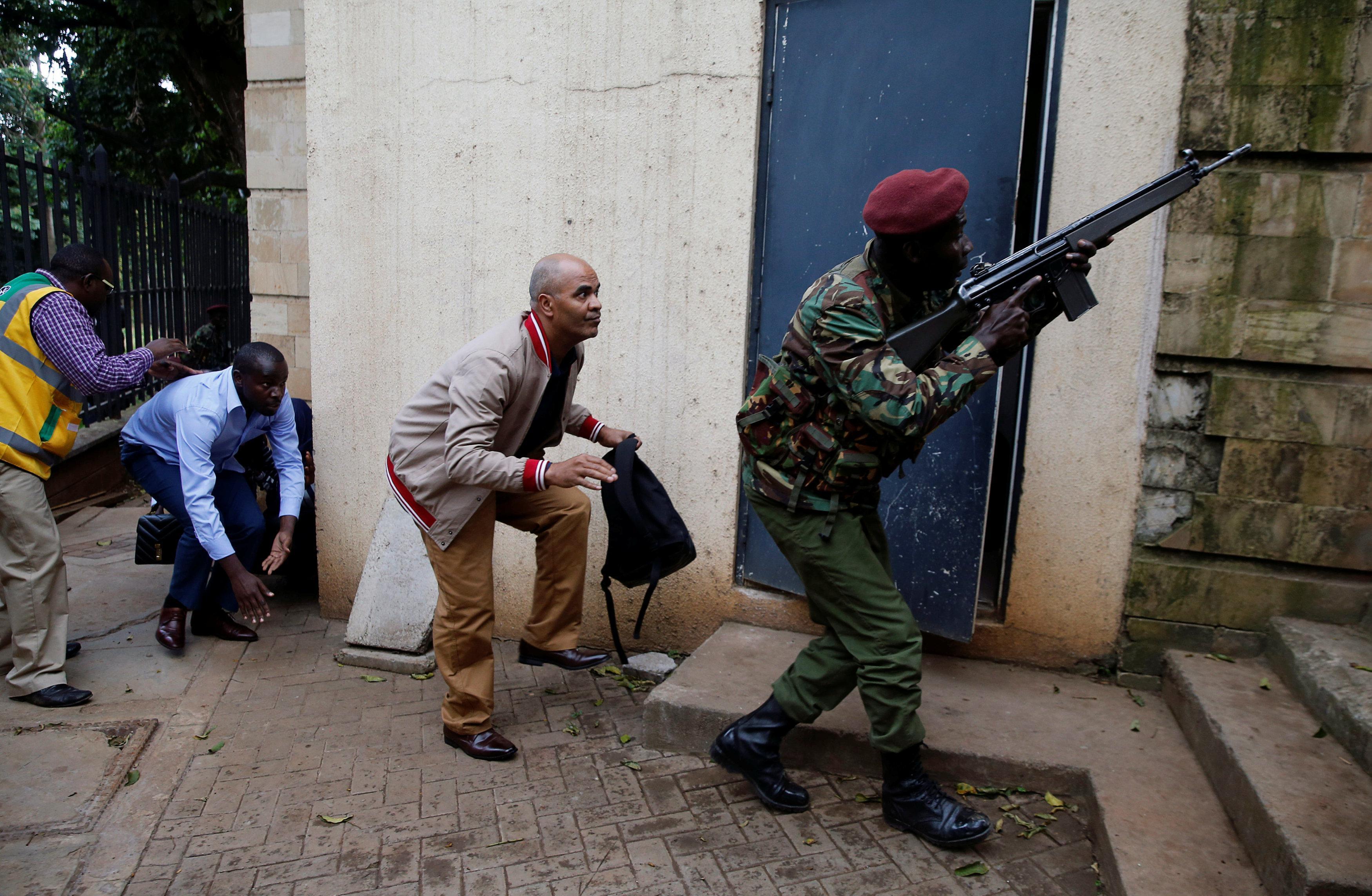 Nairobi’de otele saldırıda en az 6 kişi hayatını kaybetti