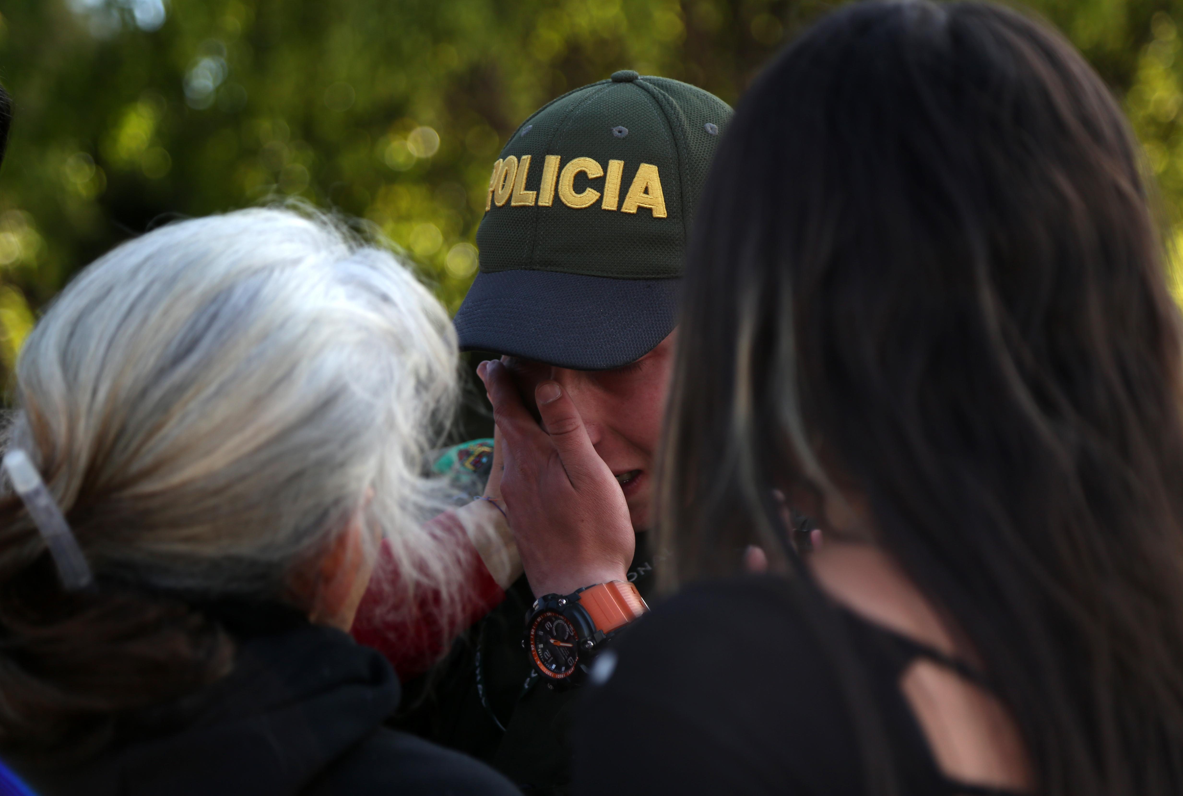 Kolombiyada 11 kişinin öldüğü saldırı sonrası 3 gün yas