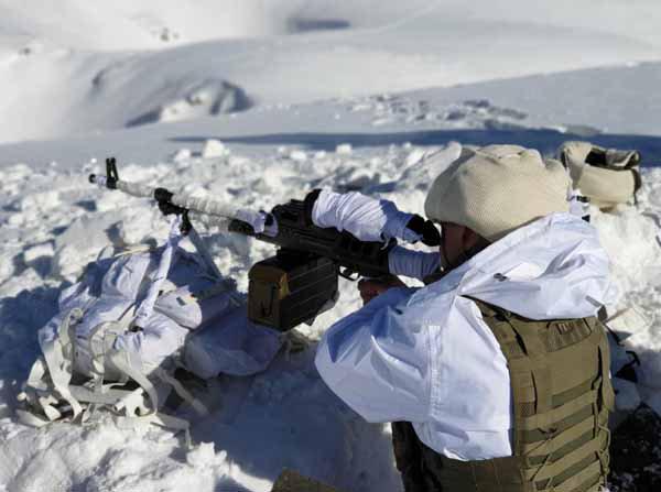 Cudi Dağı’nda PKK’lı teröristlerin kullandığı 6 yaşam alanı bulundu