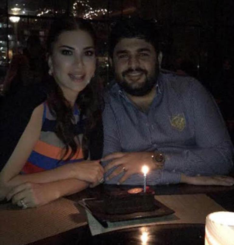 Ebru Yaşar eşi Necat Gülsevenin yeni yaşını kutladı