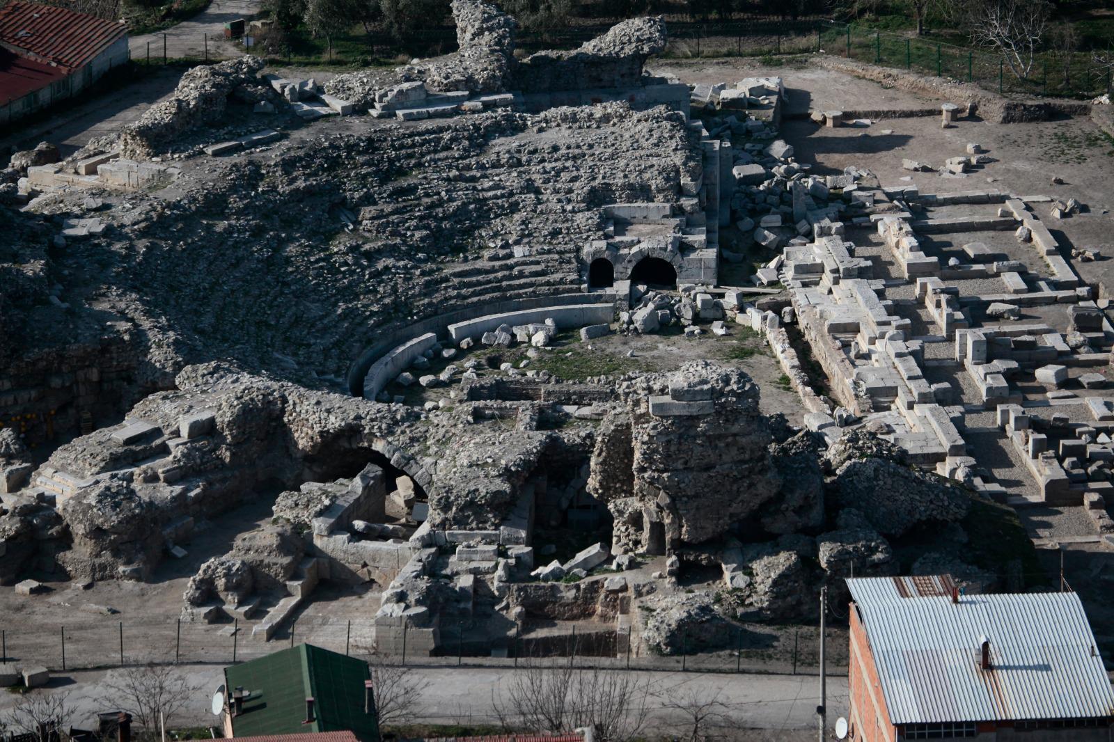 İznik’teki tarihi Roma Tiyatrosu, 10 yıldır kapalı