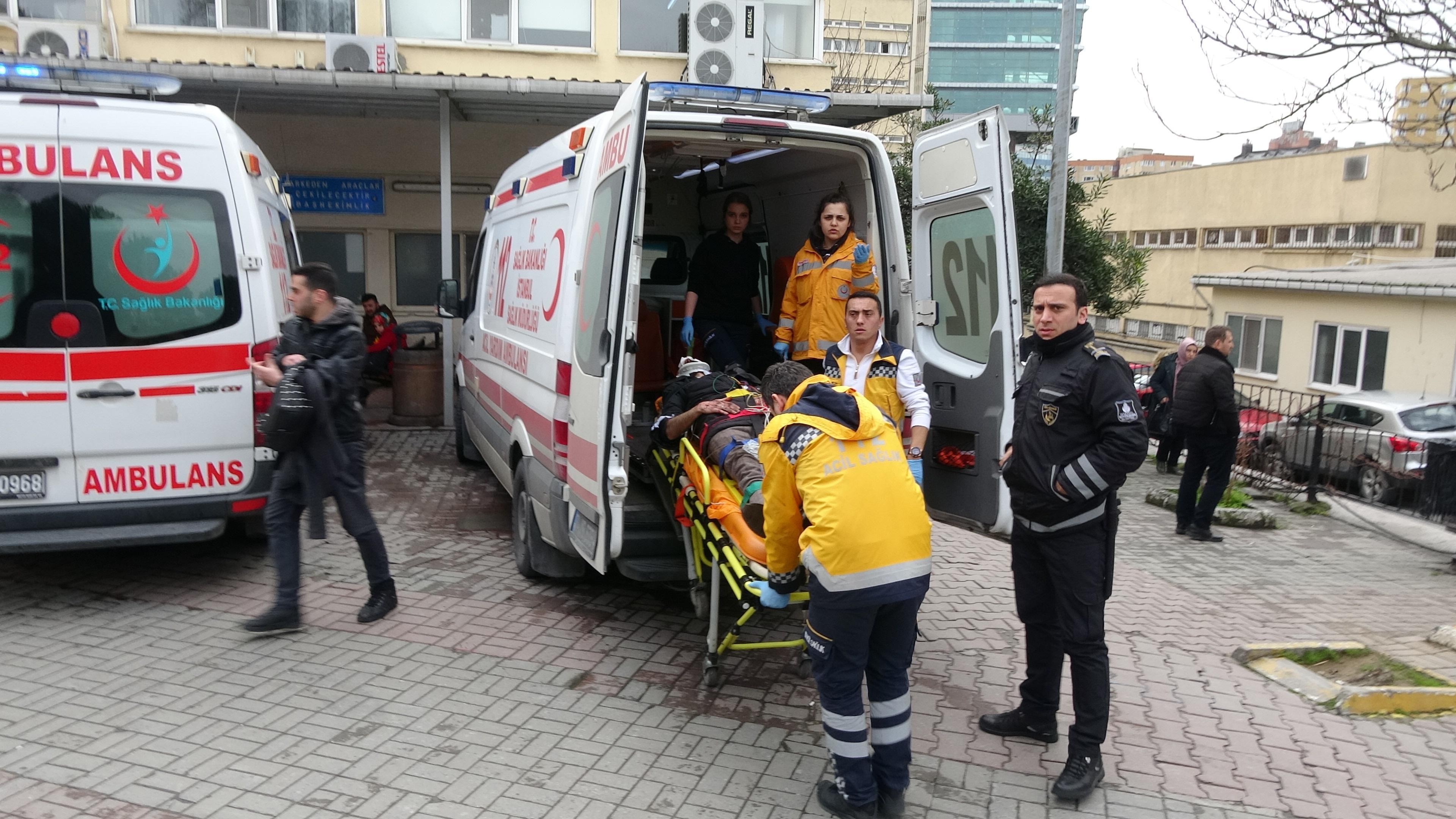 Bir kişi raylara düştü İstanbulda metro seferleri aksadı
