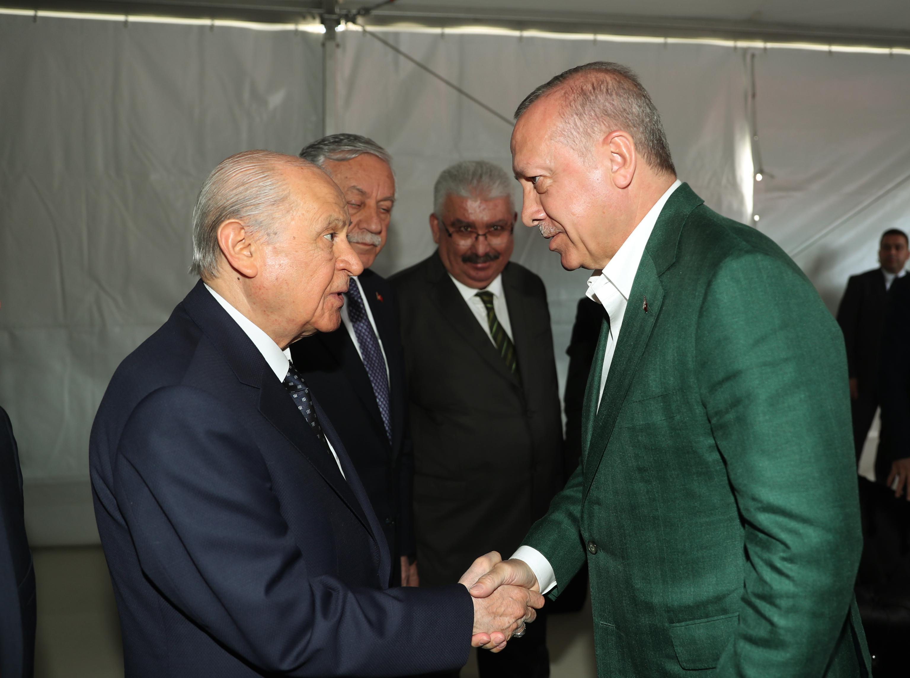 İlk ortak miting öncesi Erdoğan ve Bahçeli bir araya geldi